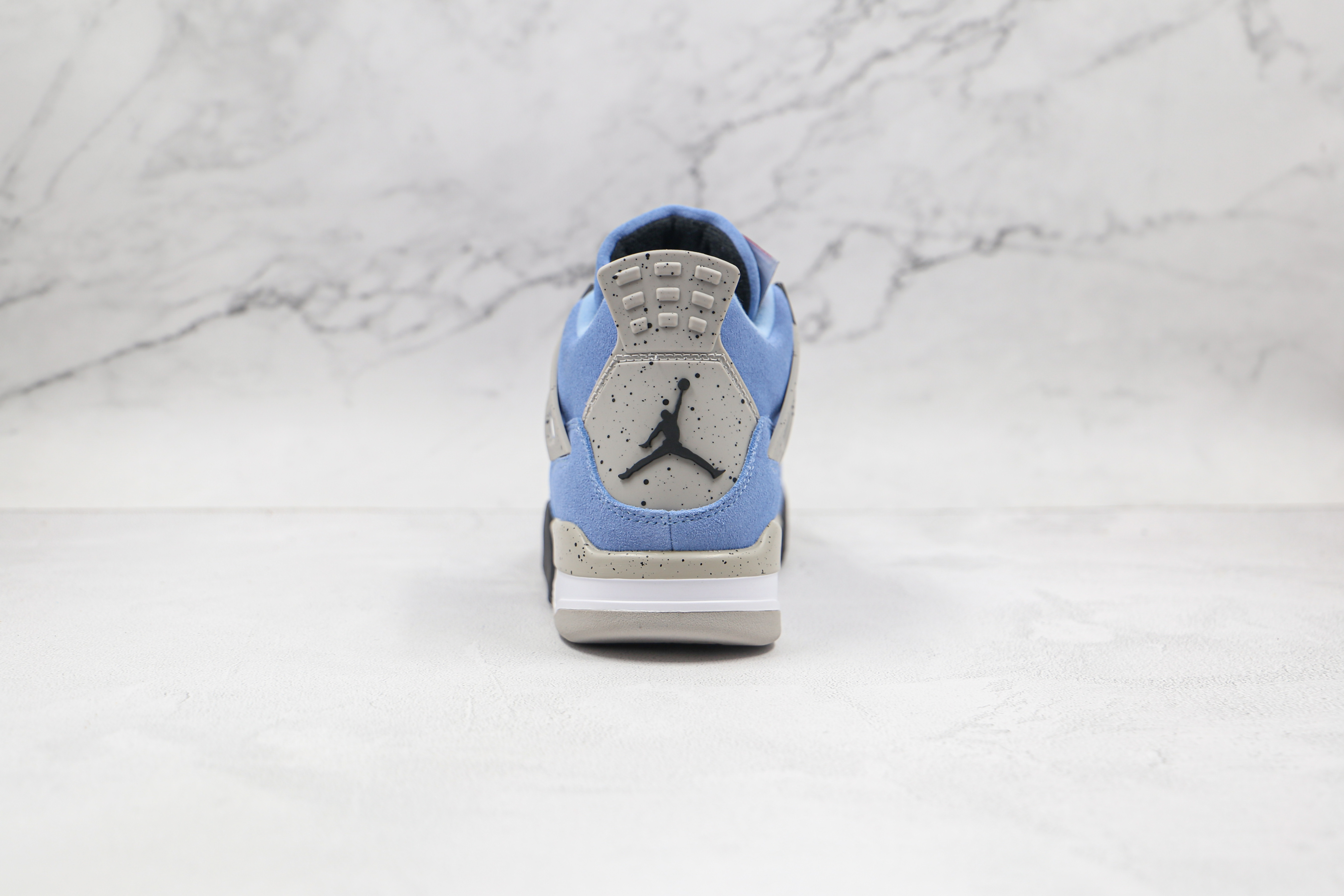 Air Jordan 4 SE University Blue
