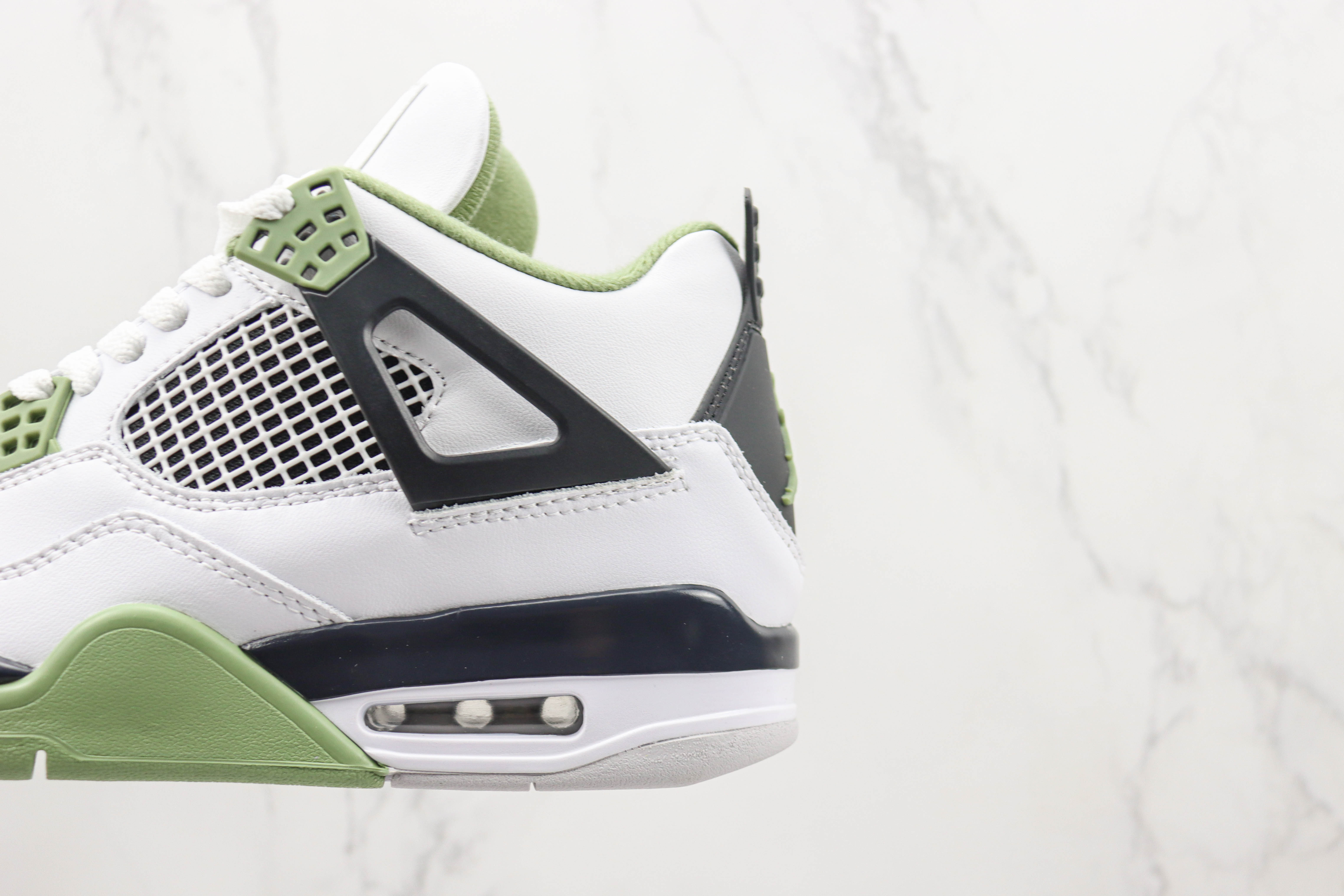 Air Jordan 4 WMNS “Oil Green”Seafoam (W)