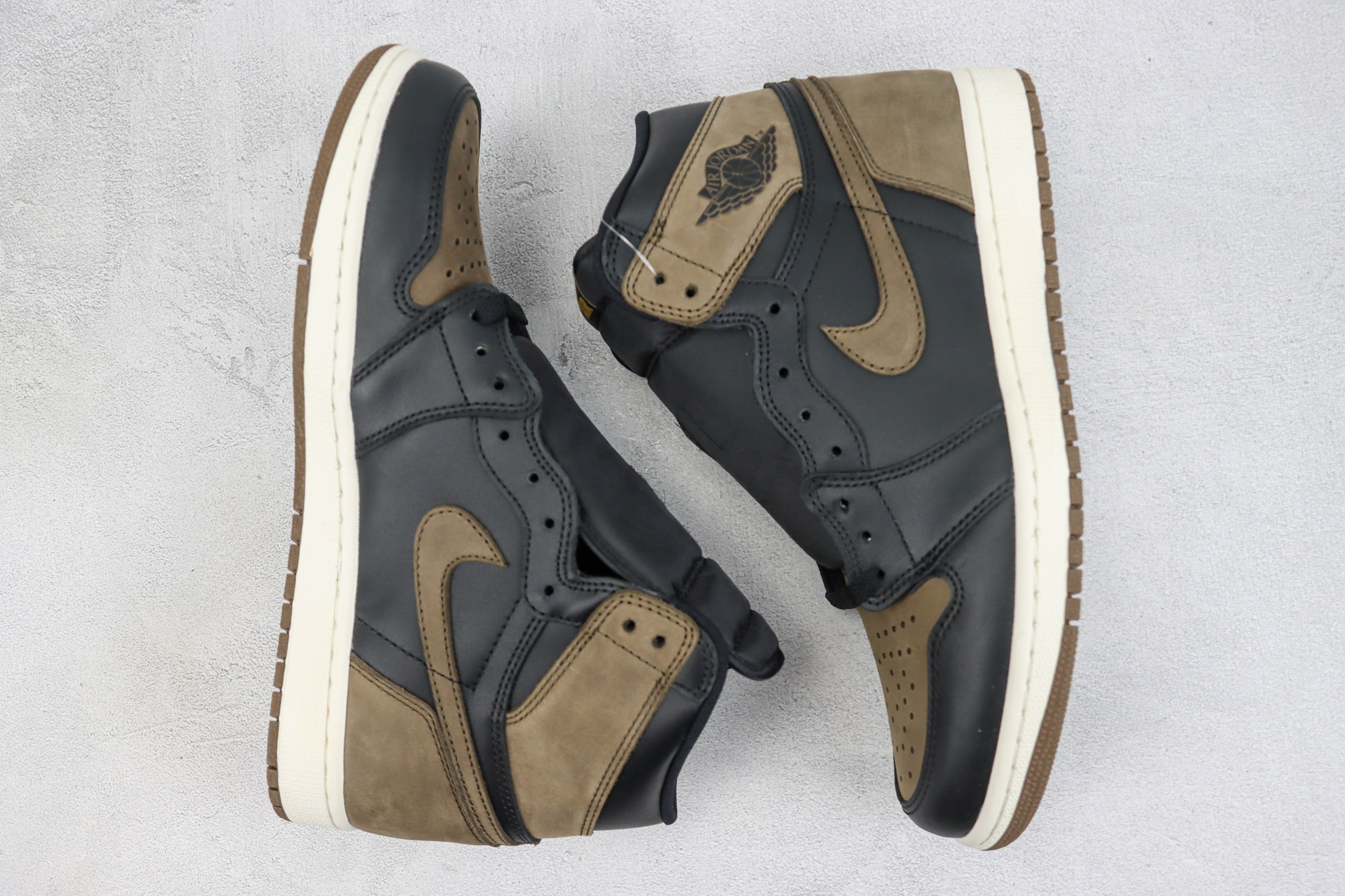 Nike Air Jordan 1 High OG Palomino