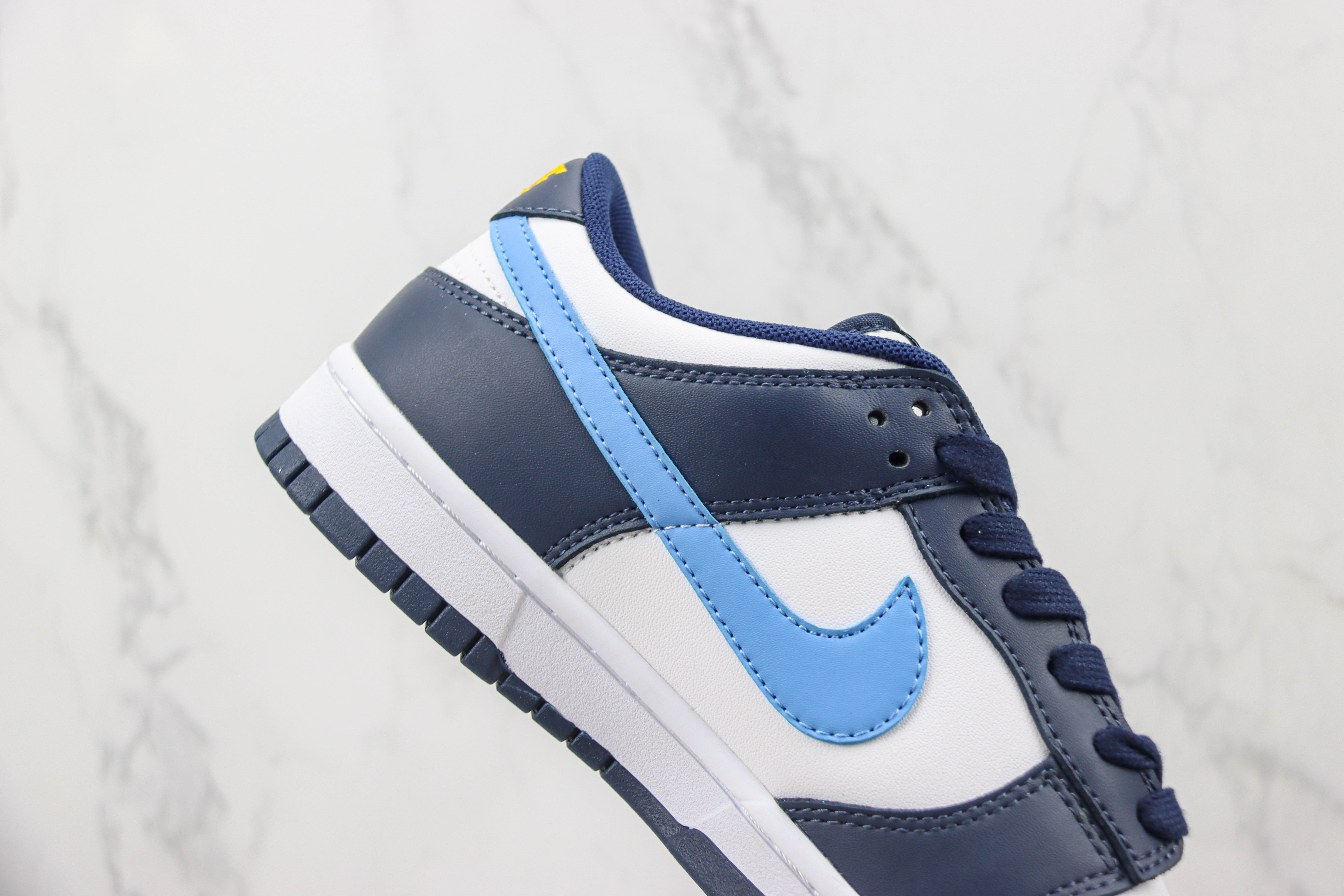 Nike Dunk Low Blue Hook