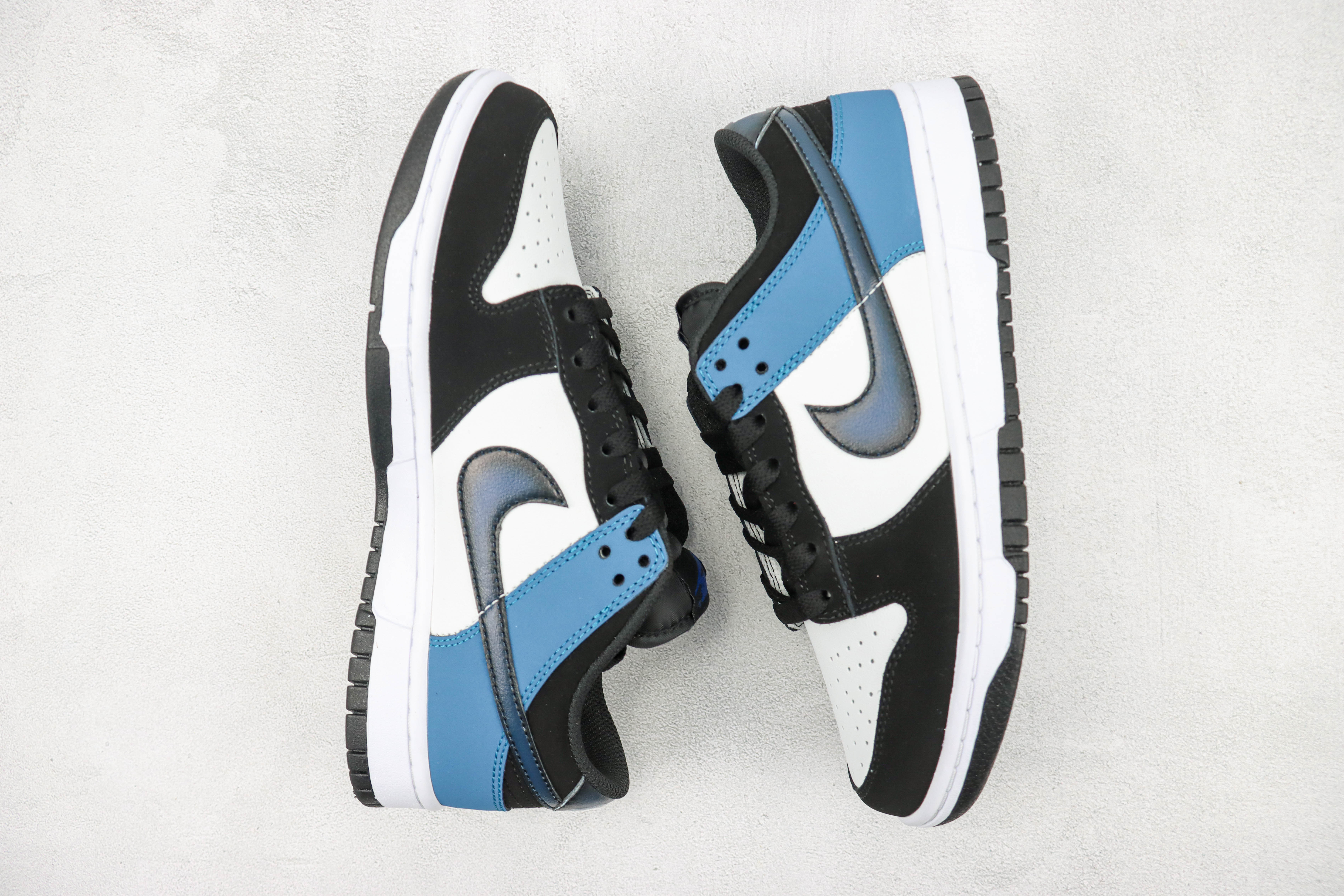 Nike Dunk Low “Industrial Blue”Black from Blue