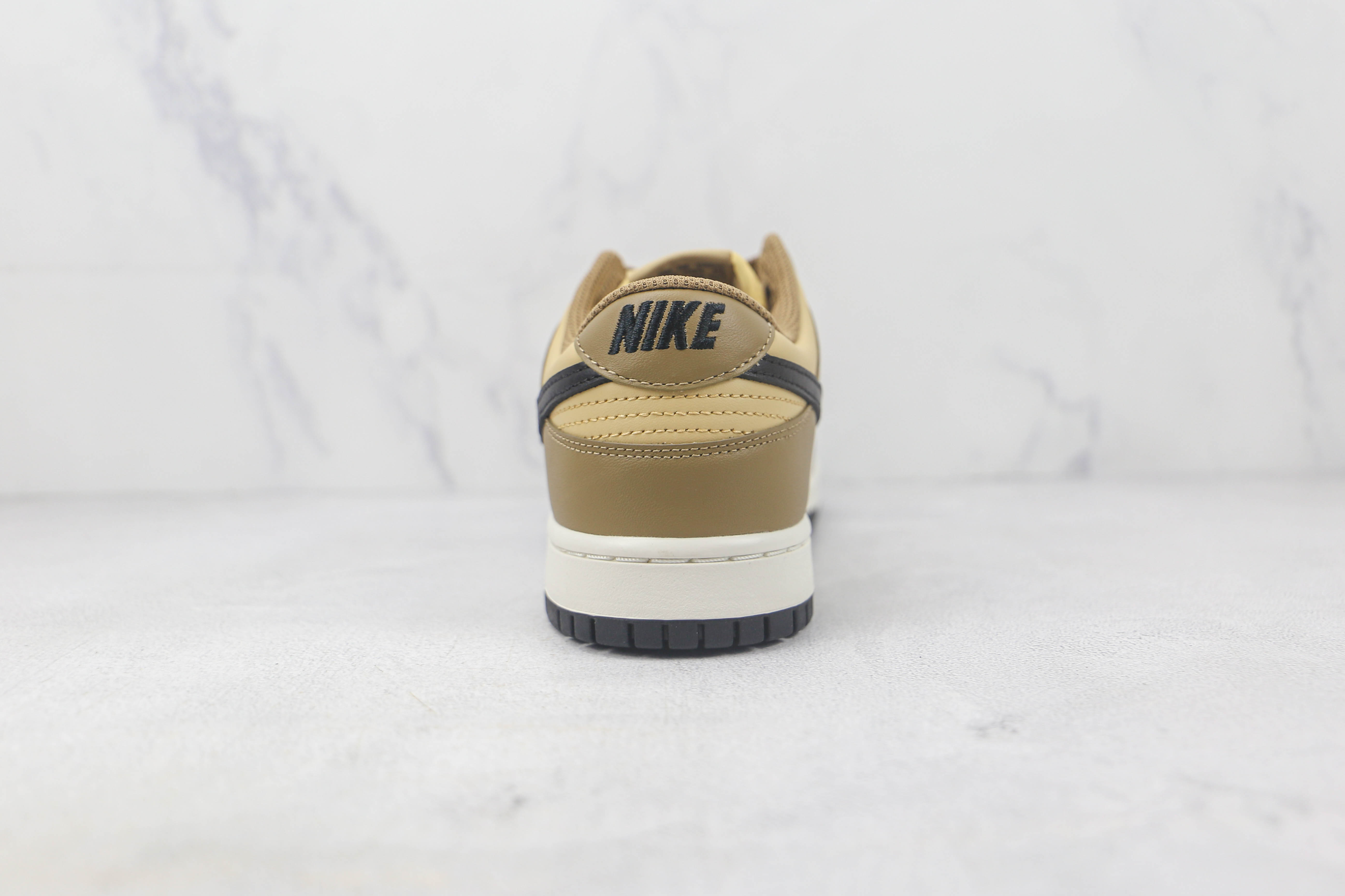 Nike Dunk Low Khaki Brown