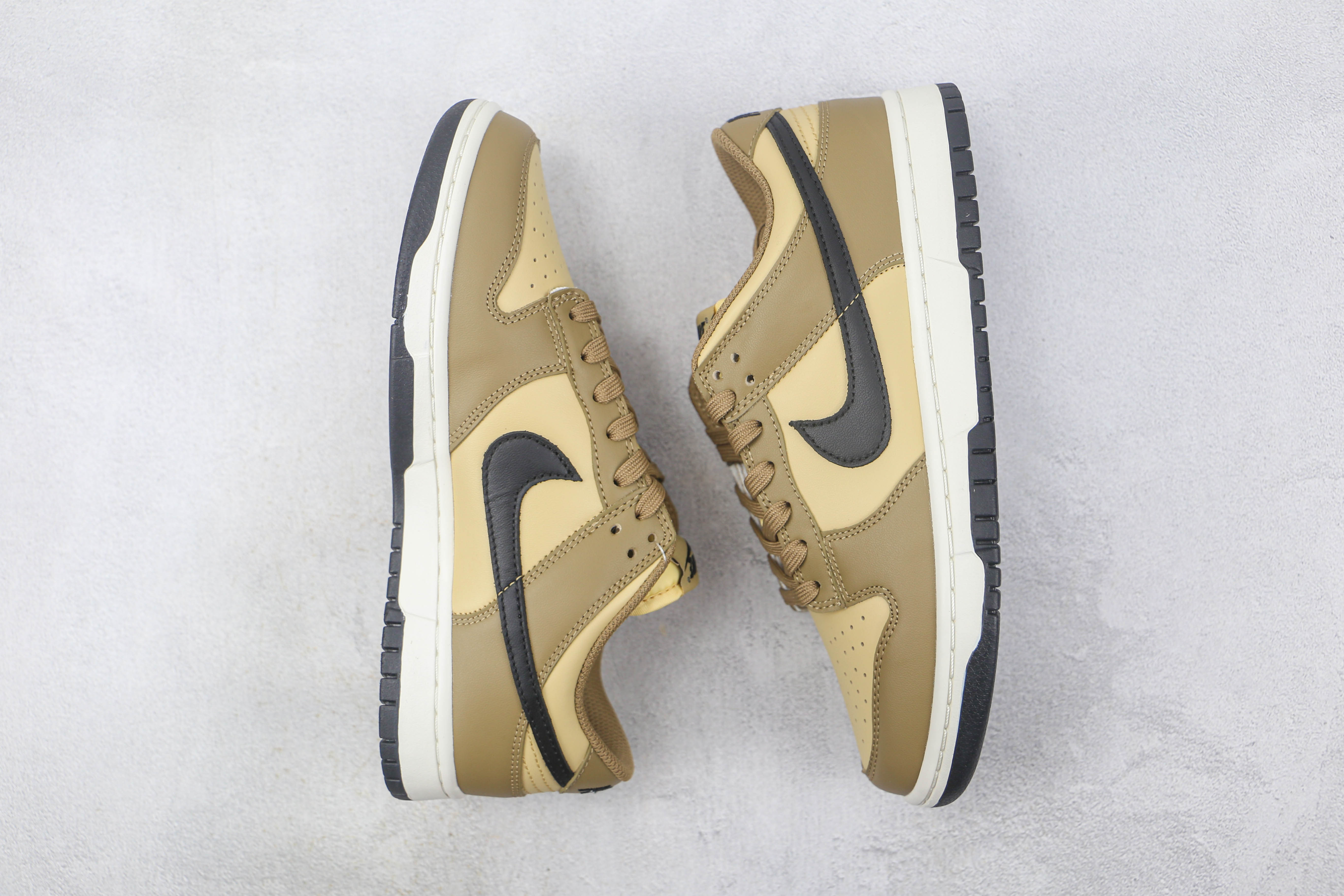 Nike Dunk Low Khaki Brown