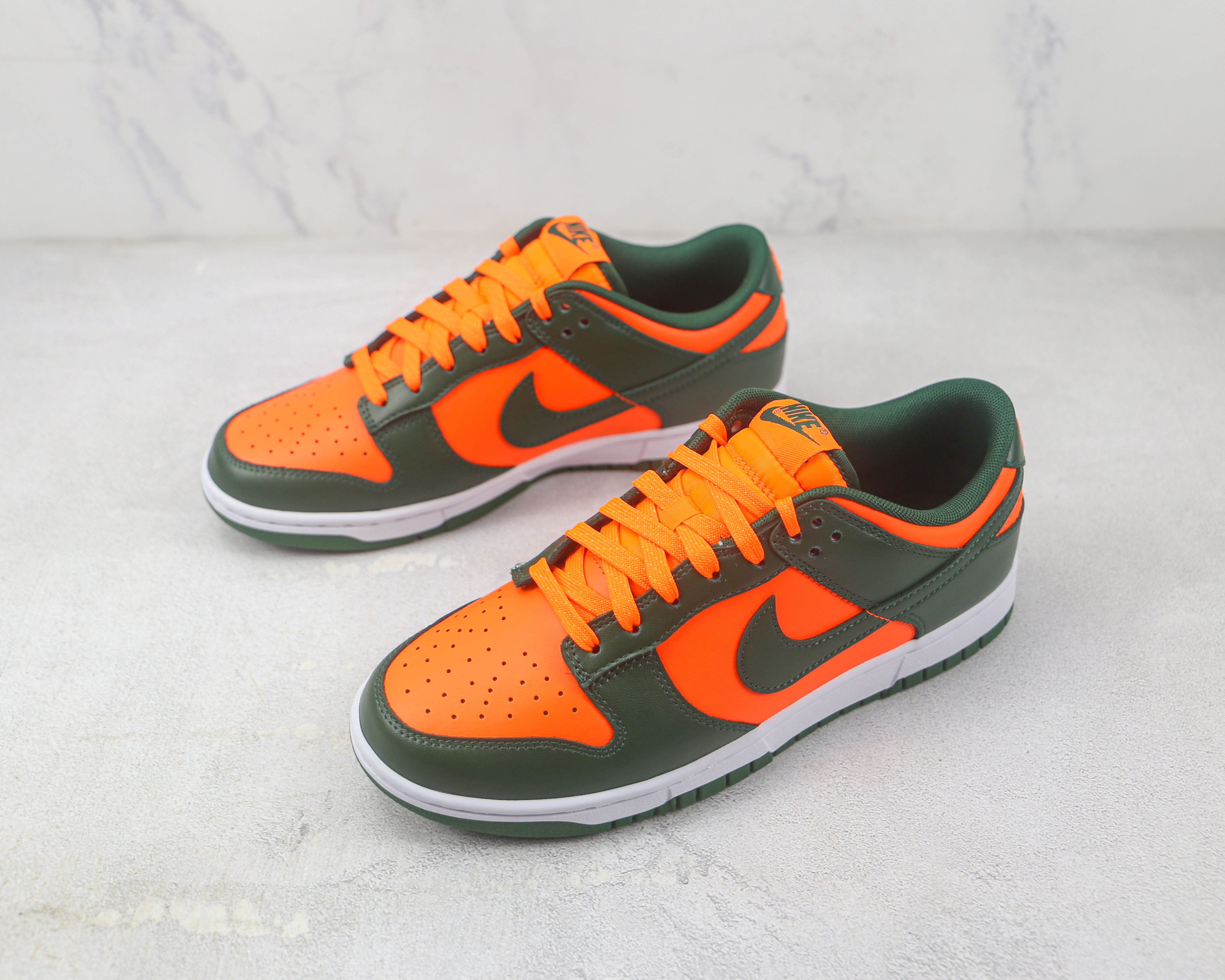 Nike Dunk Low Orange Green