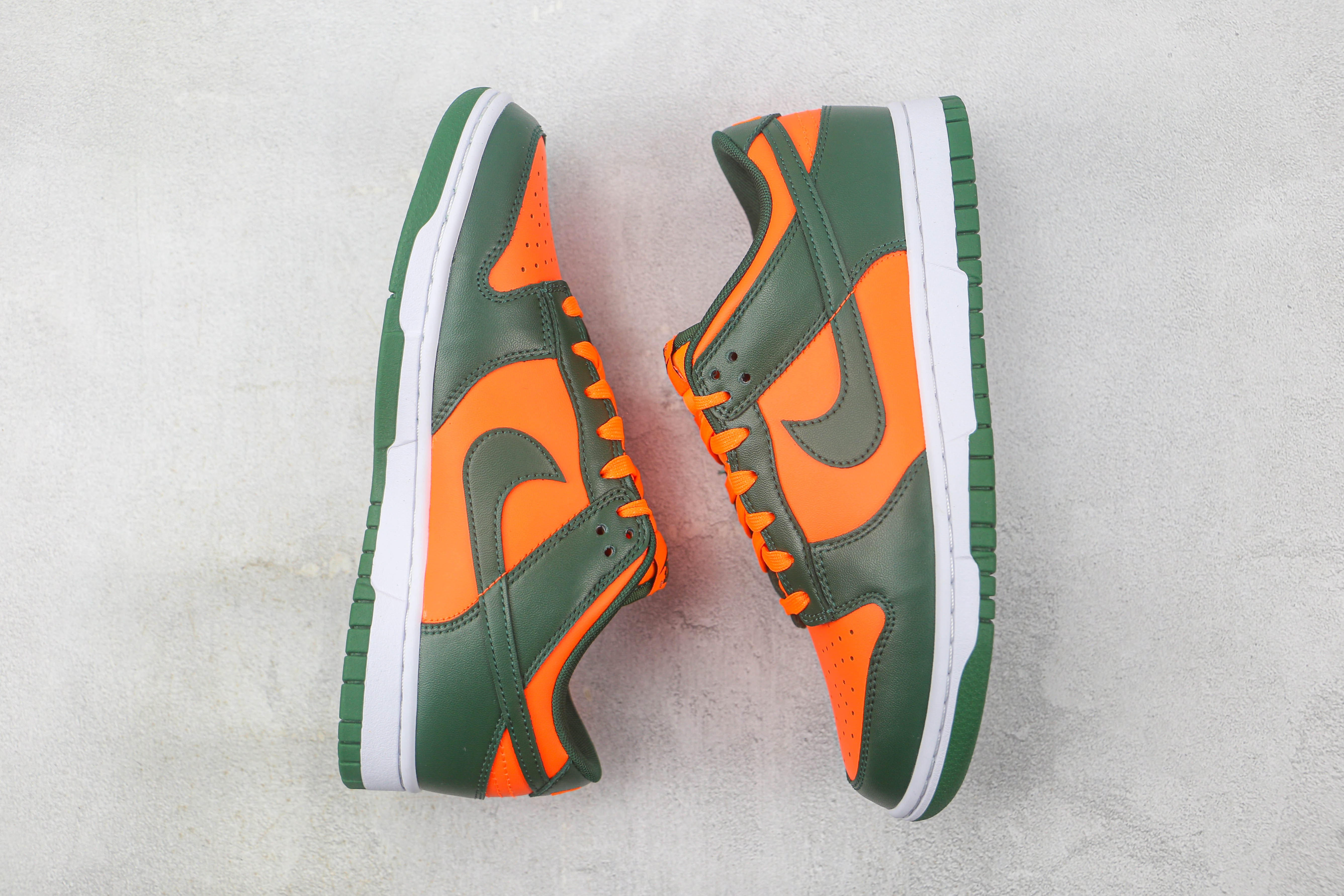 Nike Dunk Low Orange Green