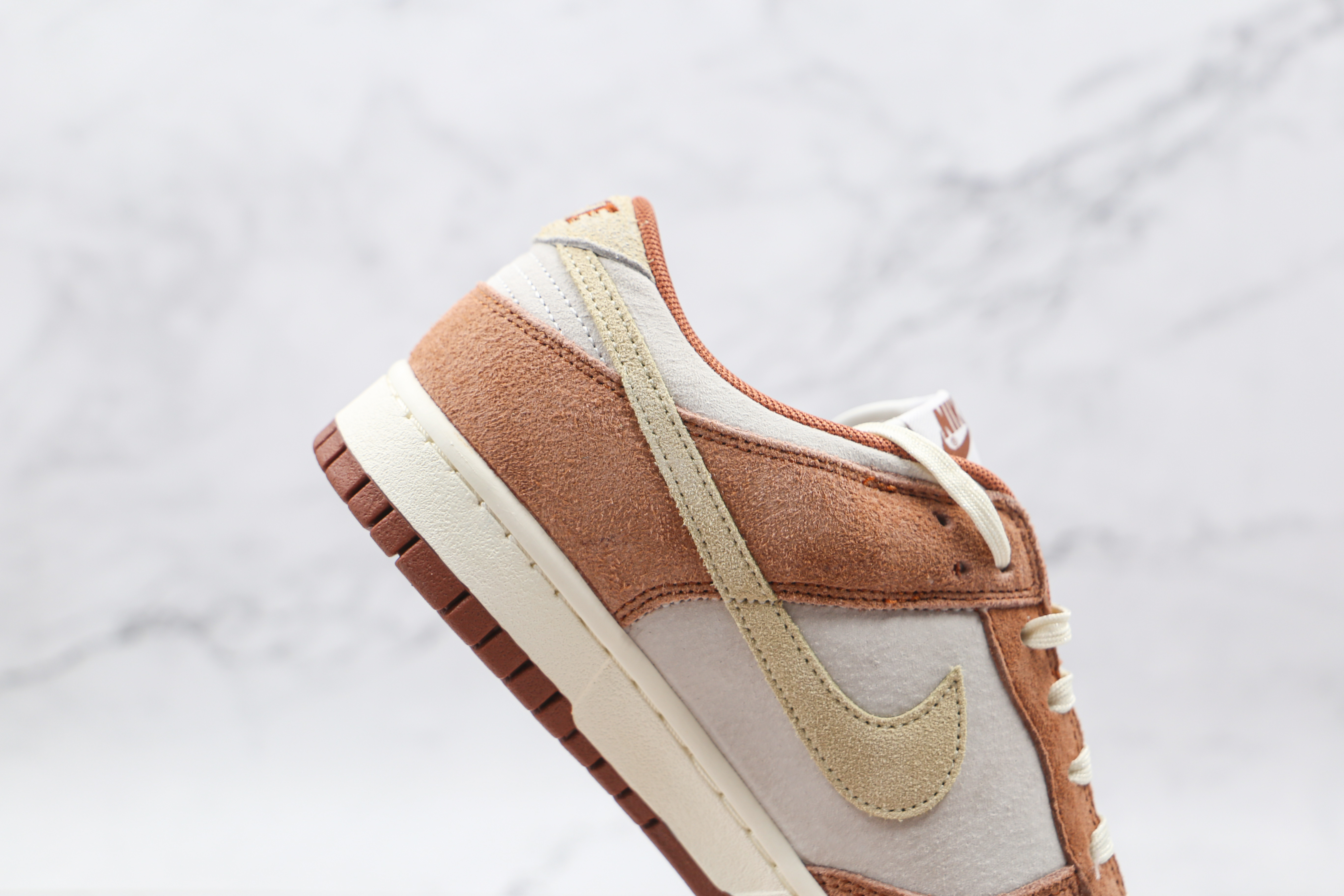 Nike Dunk Low White Brown