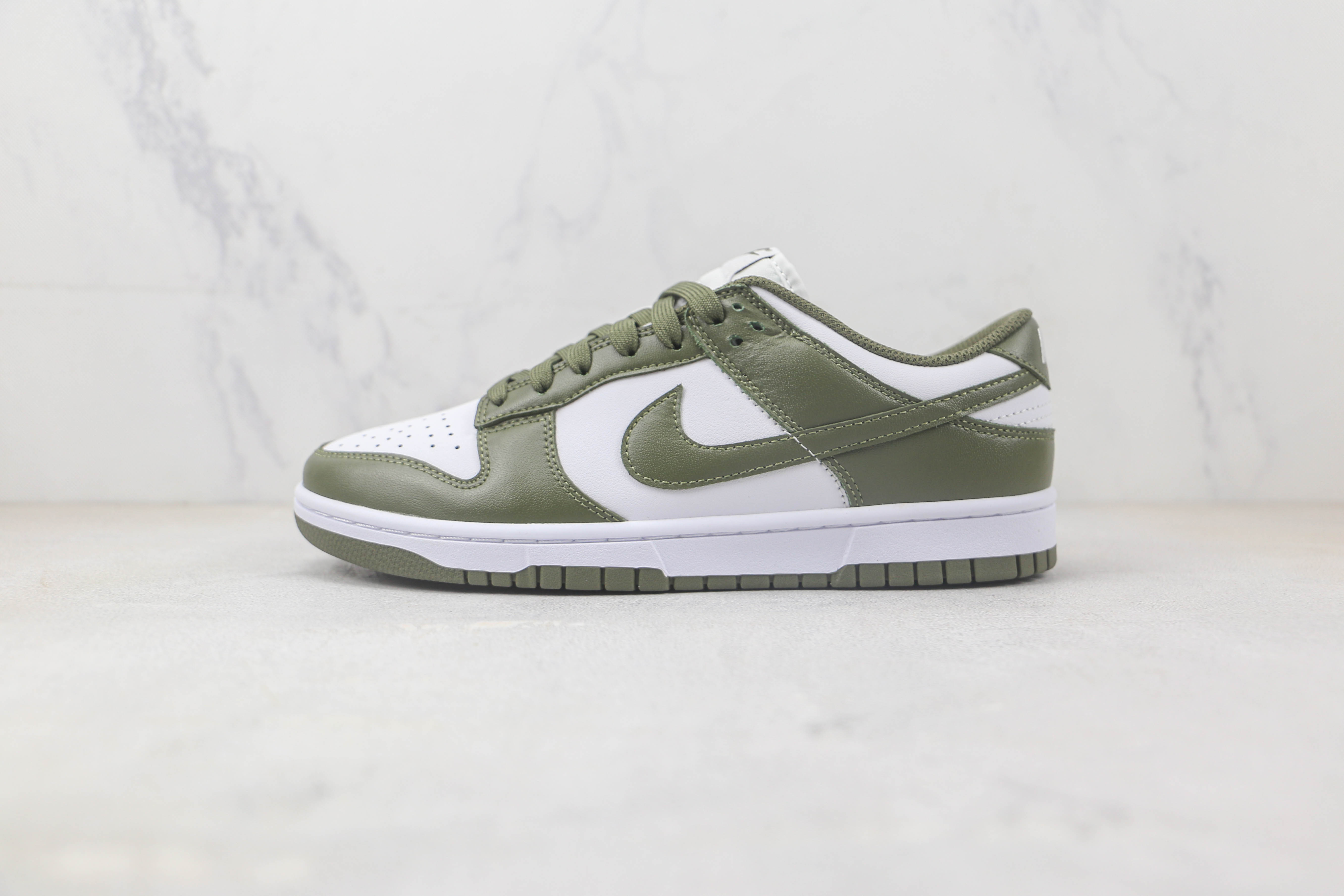 Nike Dunk Low White Scattered olive Green