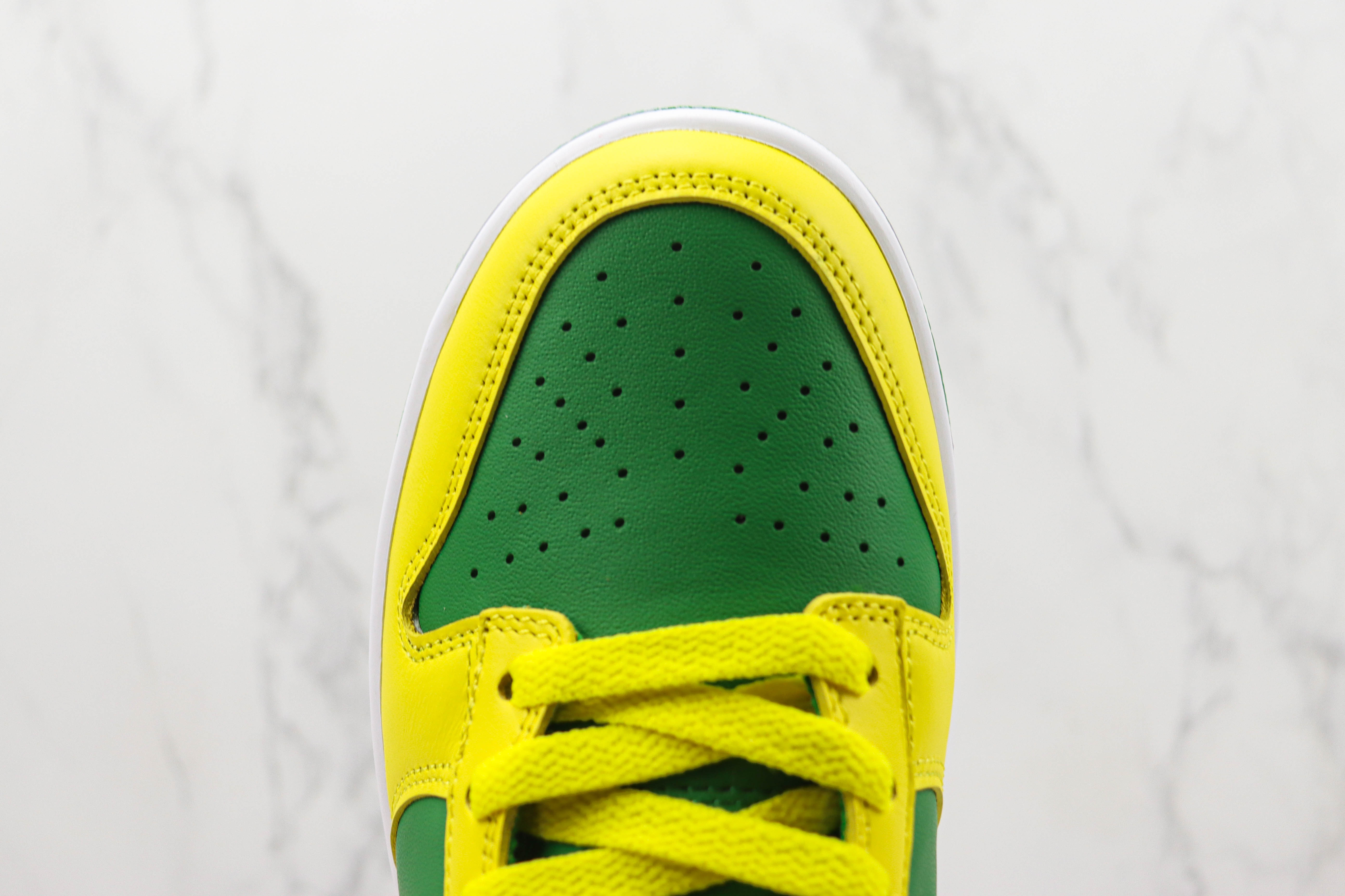 Nike Dunk Low Reverse Brazil