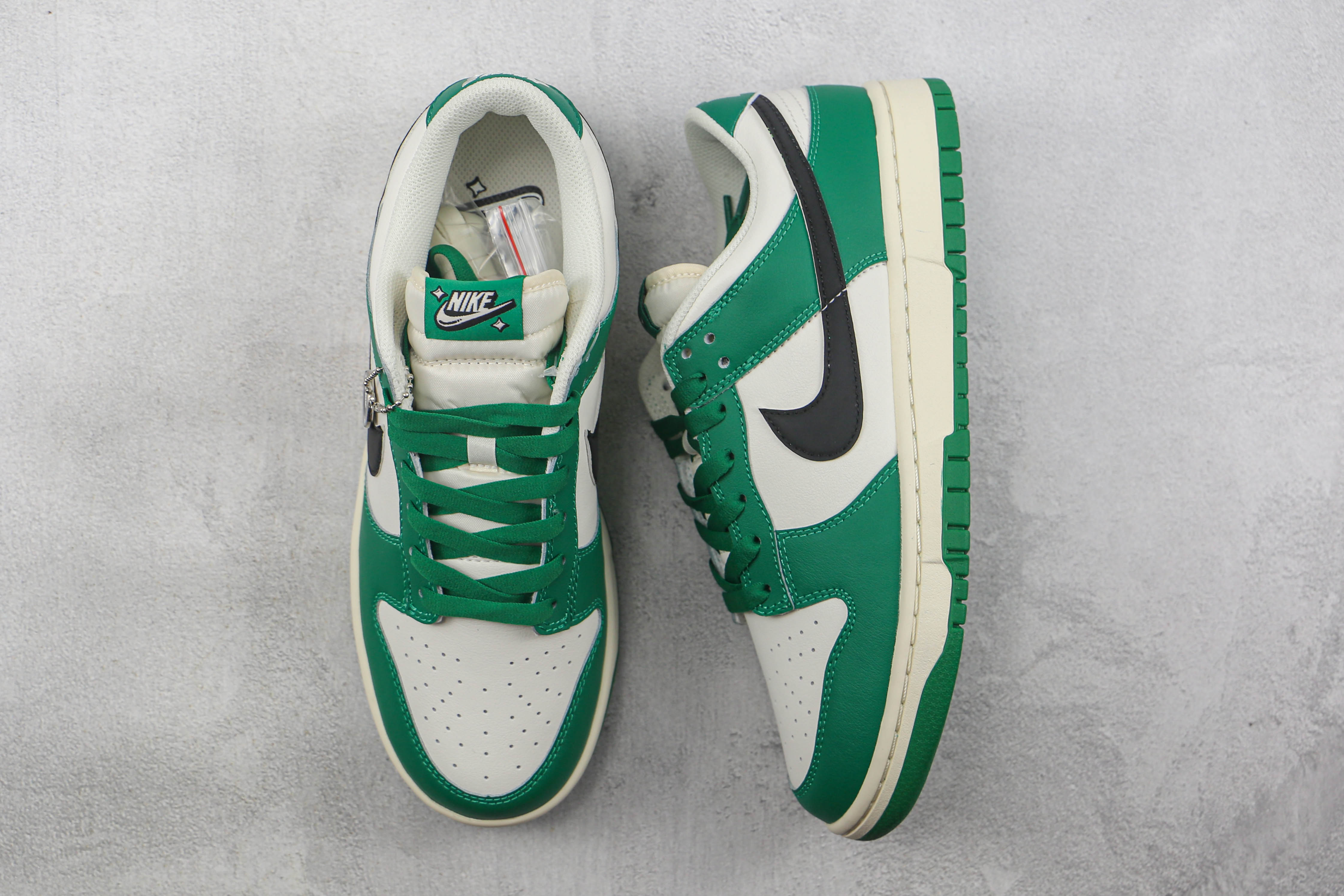 Nike Dunk Low Heine Ken