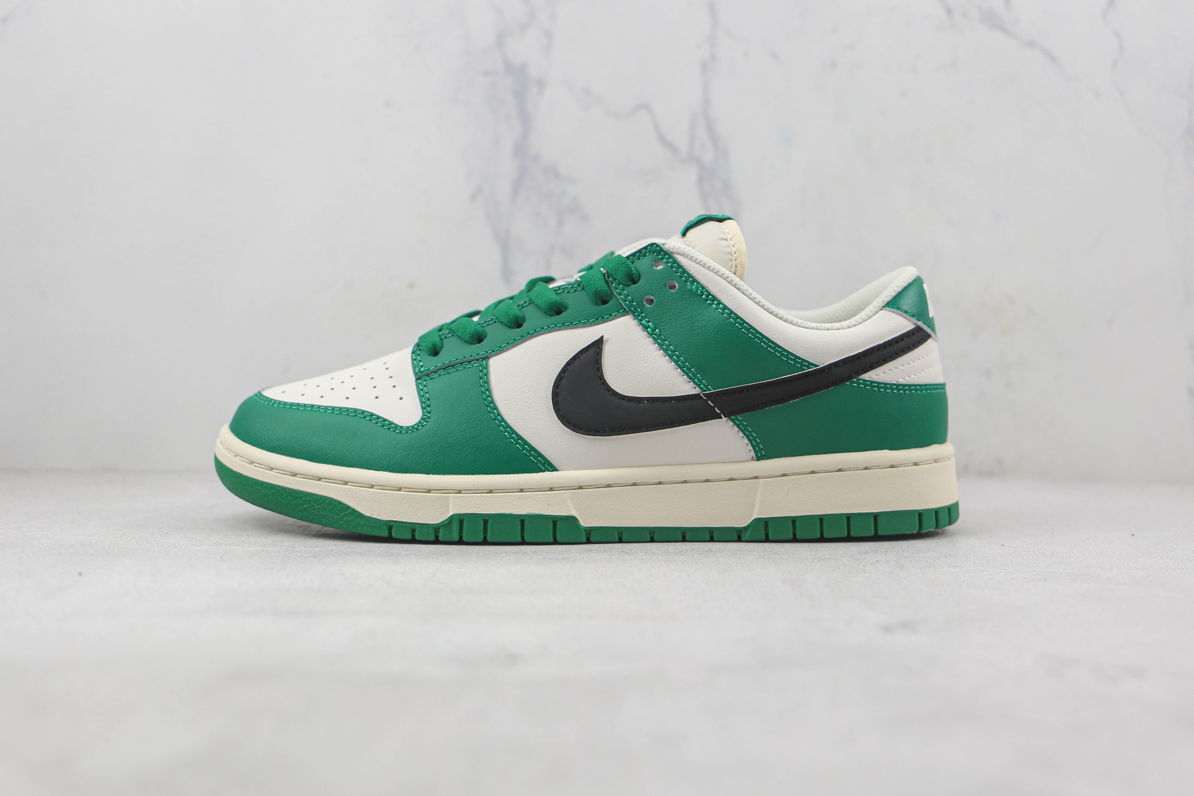 Nike Dunk Low Heine Ken