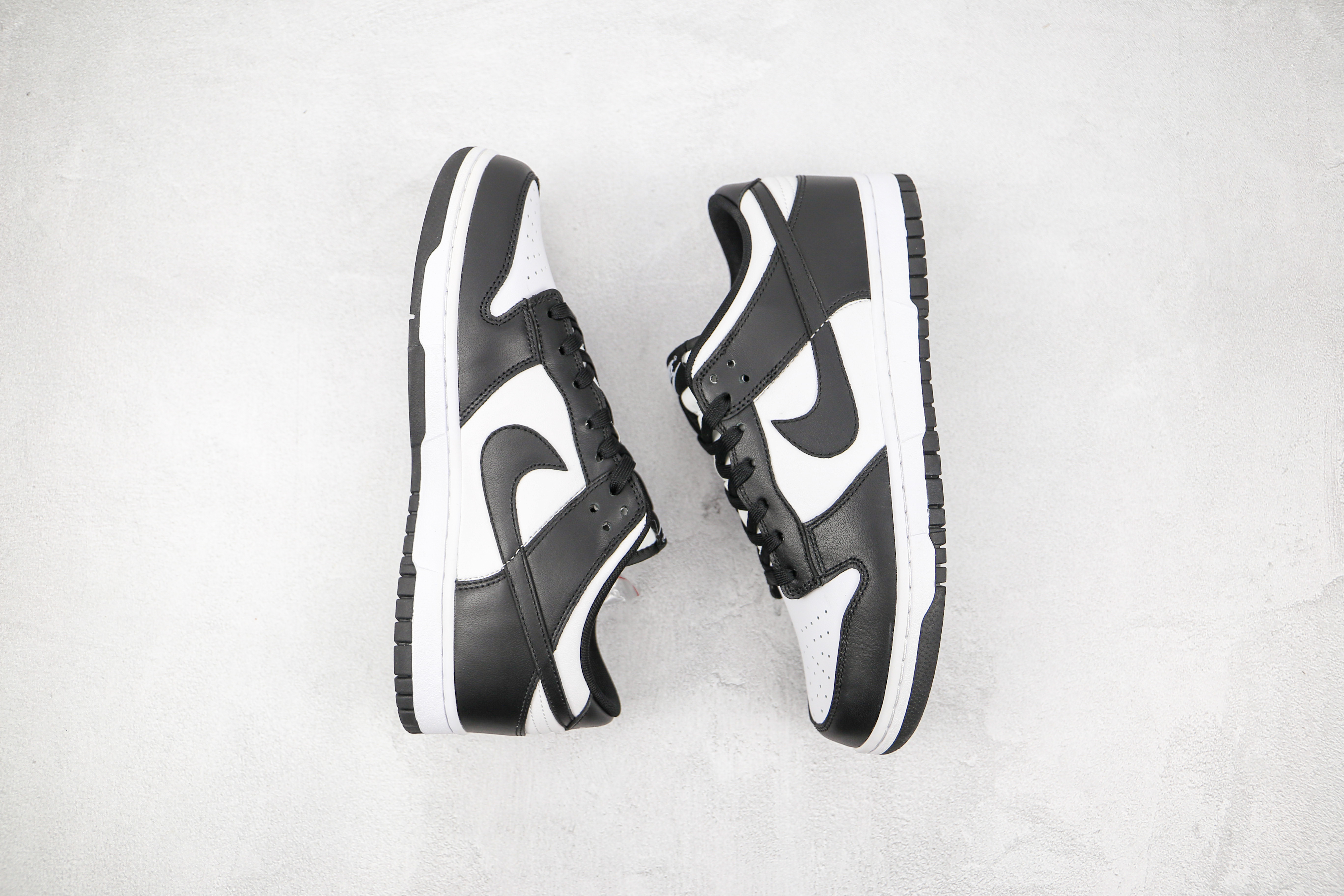 Nike Dunk Low Black And White Panda