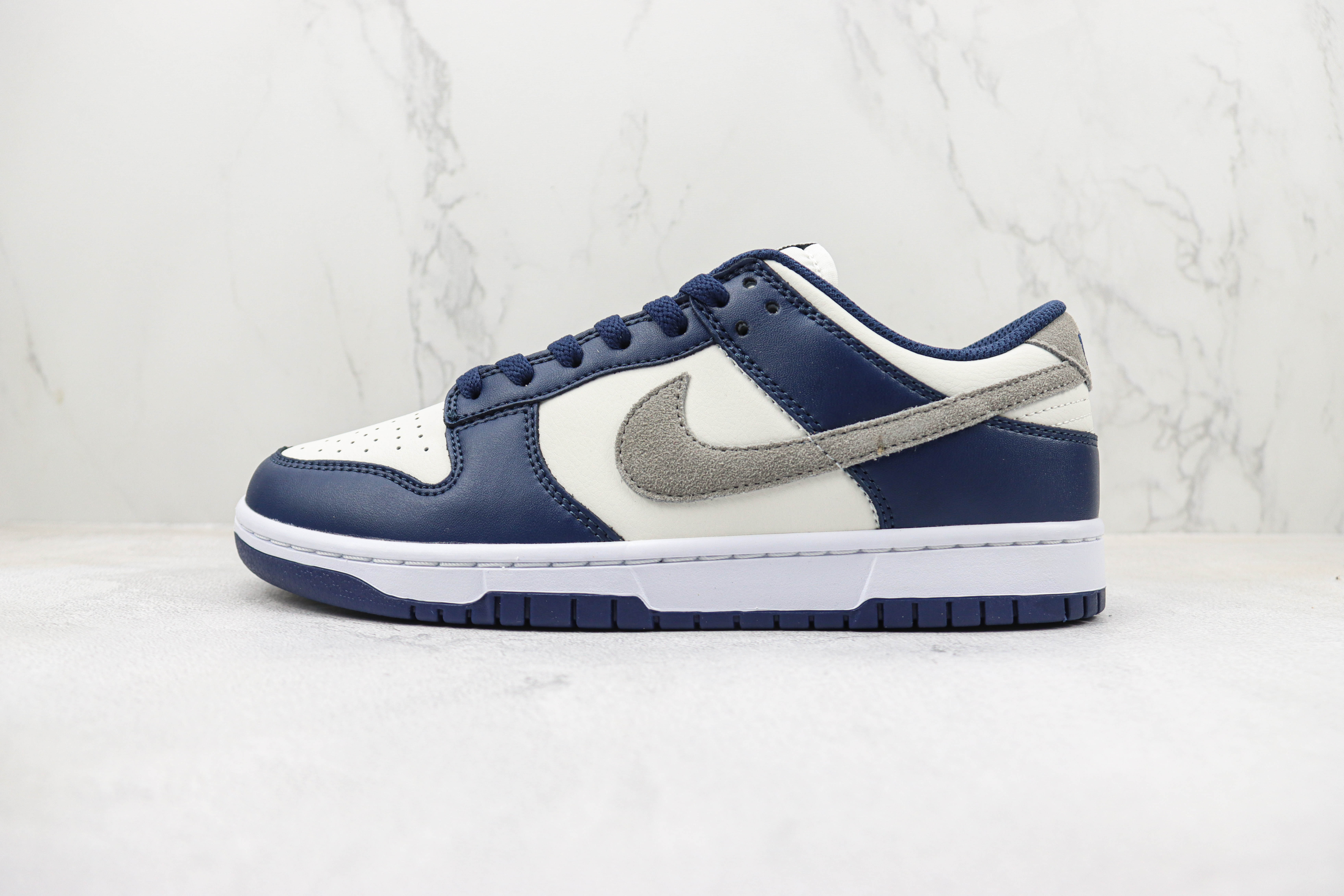 Nike Dunk Low Blue White