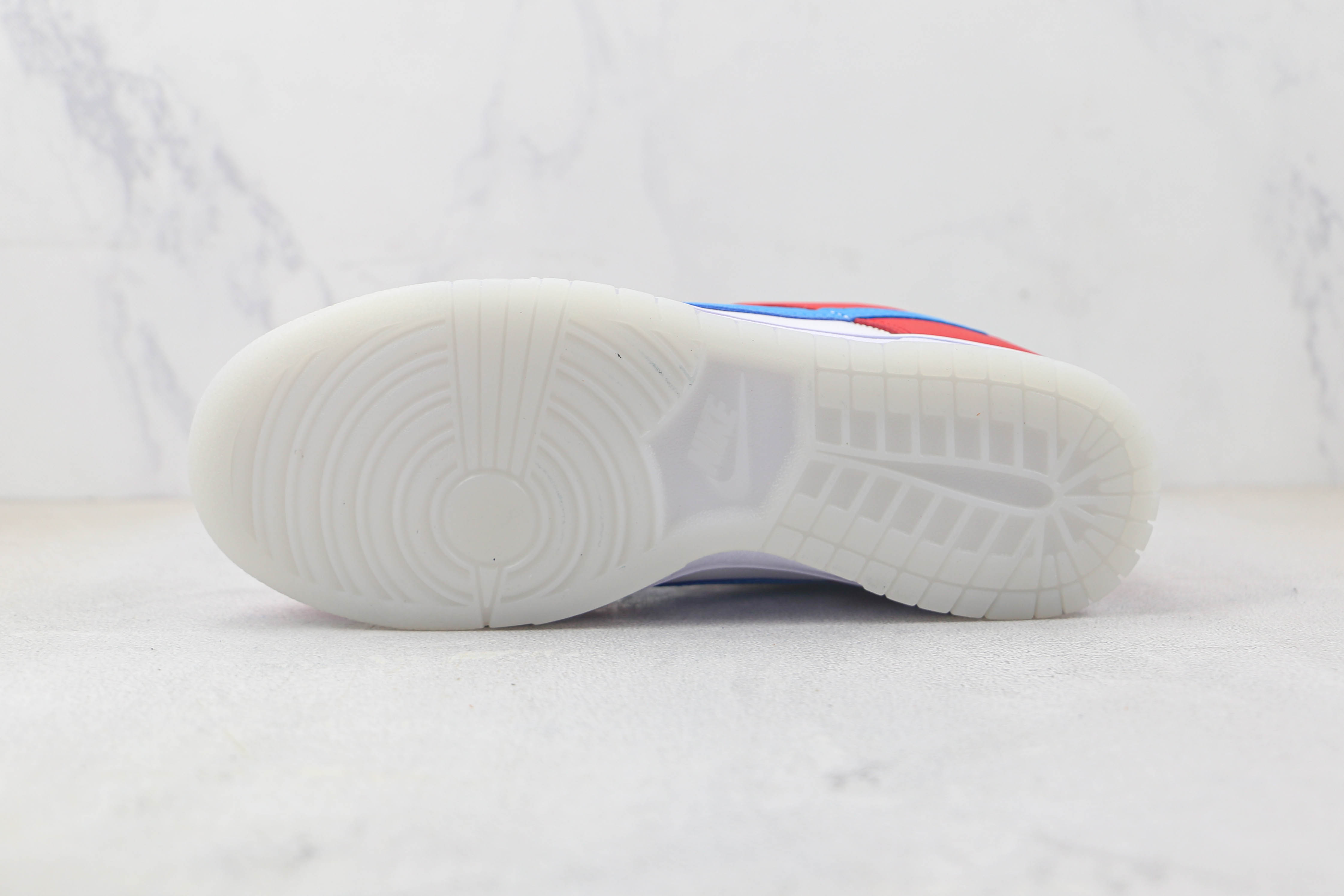 Nike Dunk Low White, red And Blue