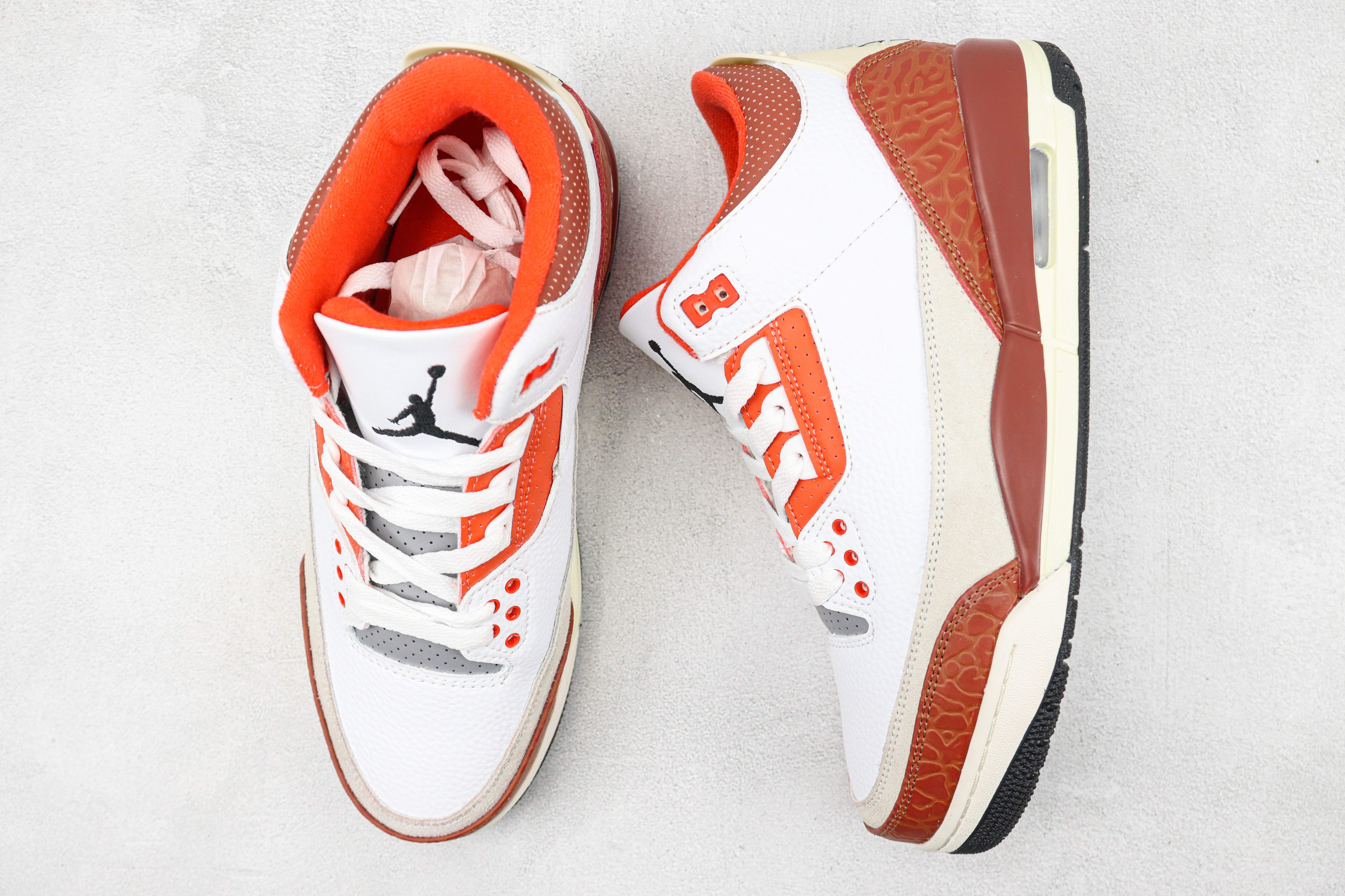 Air Jordan 3 “Red explosion crack”