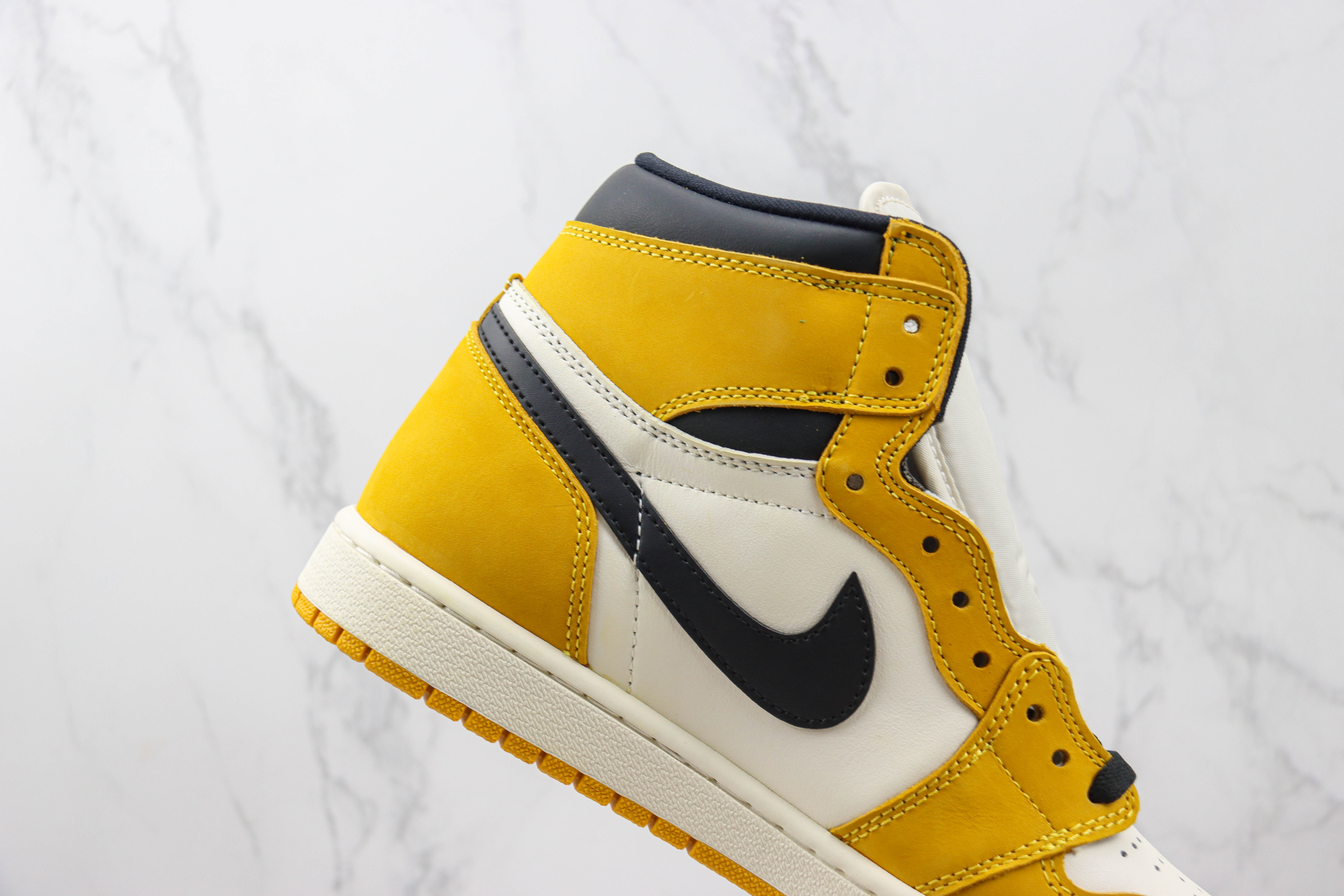 Air Jordan 1 High OG “Yellow Ochre”
