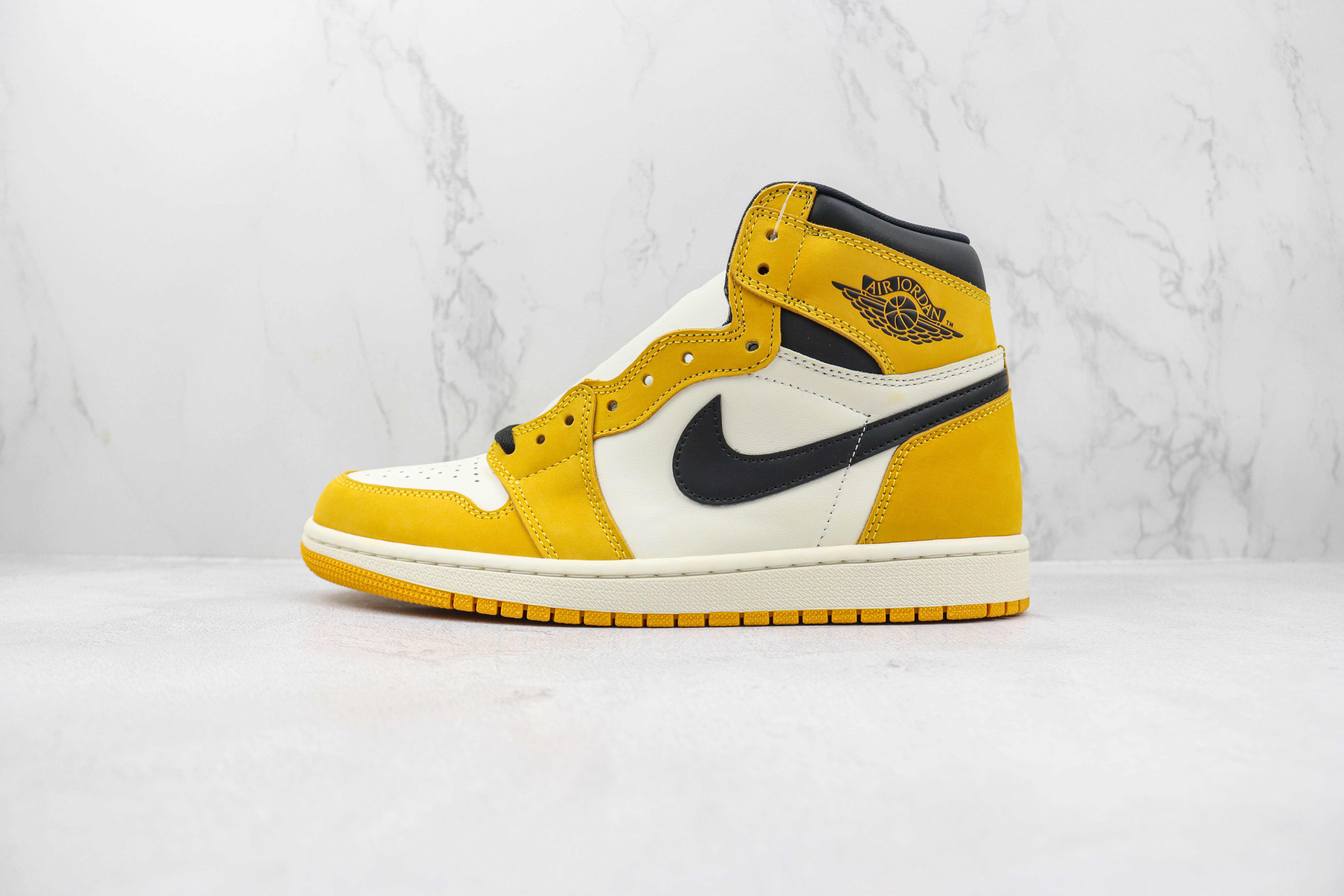 Air Jordan 1 High OG “Yellow Ochre”