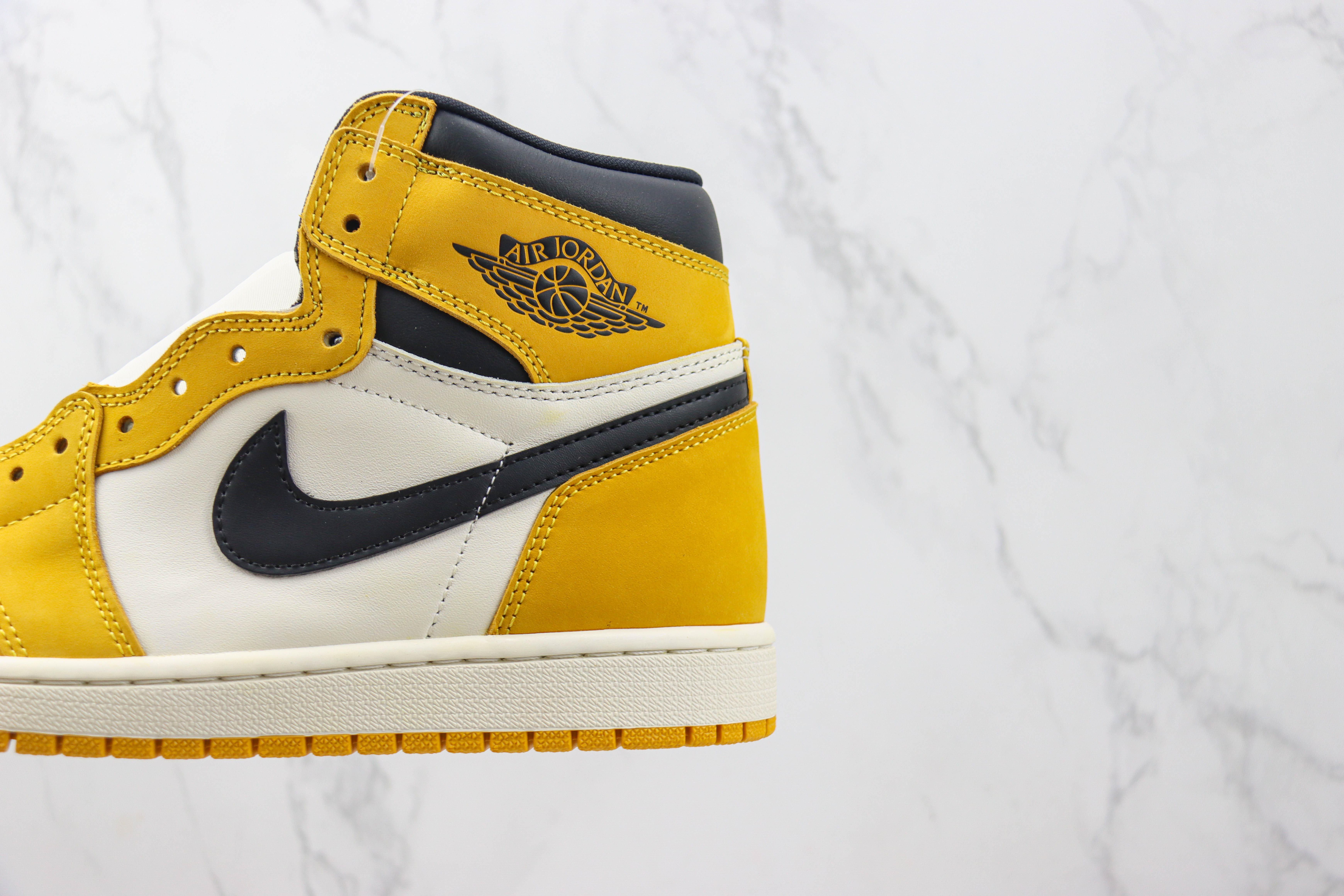 Air Jordan 1 High OG “Yellow Ochre”