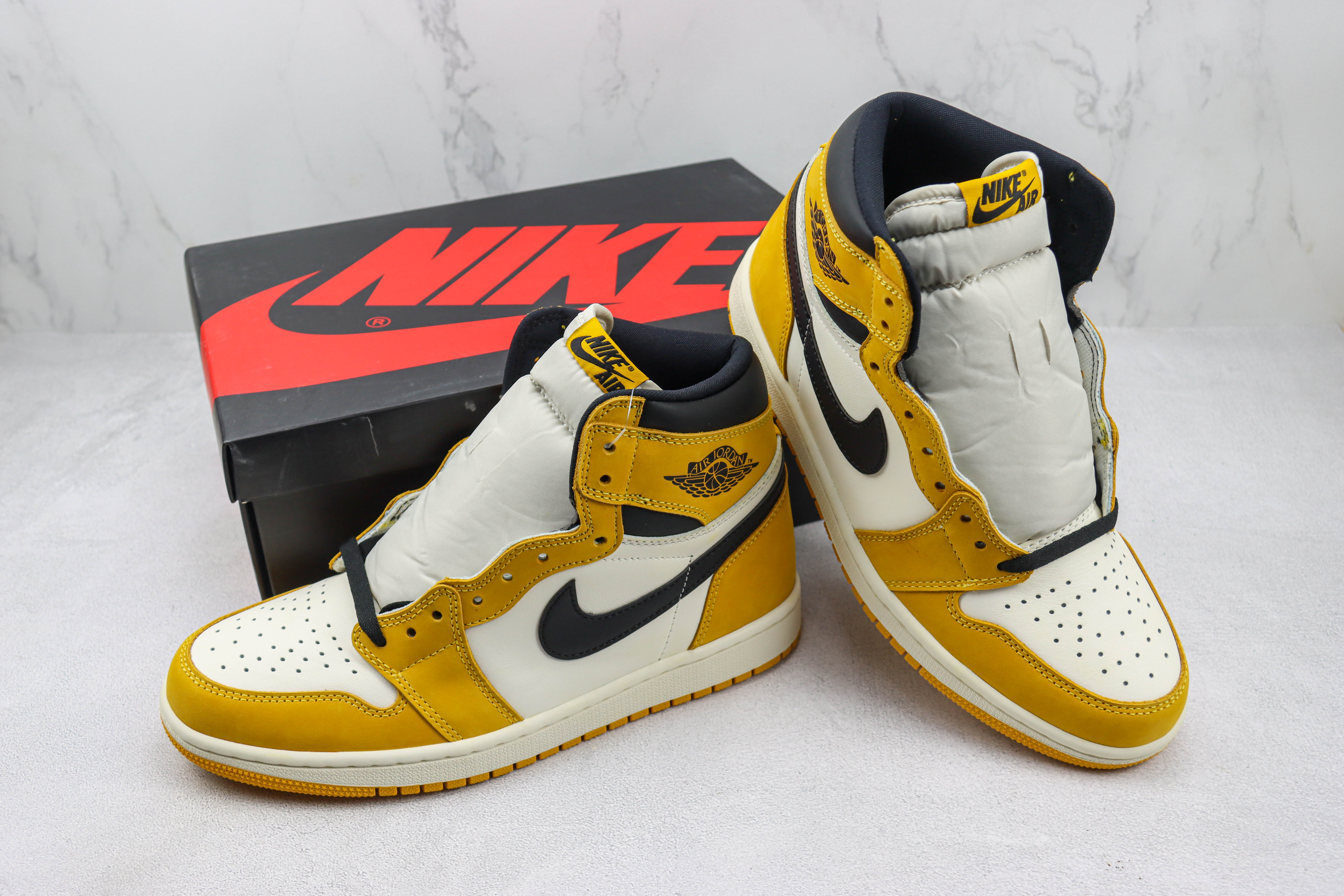 Air Jordan 1 High OG “Yellow Ochre”