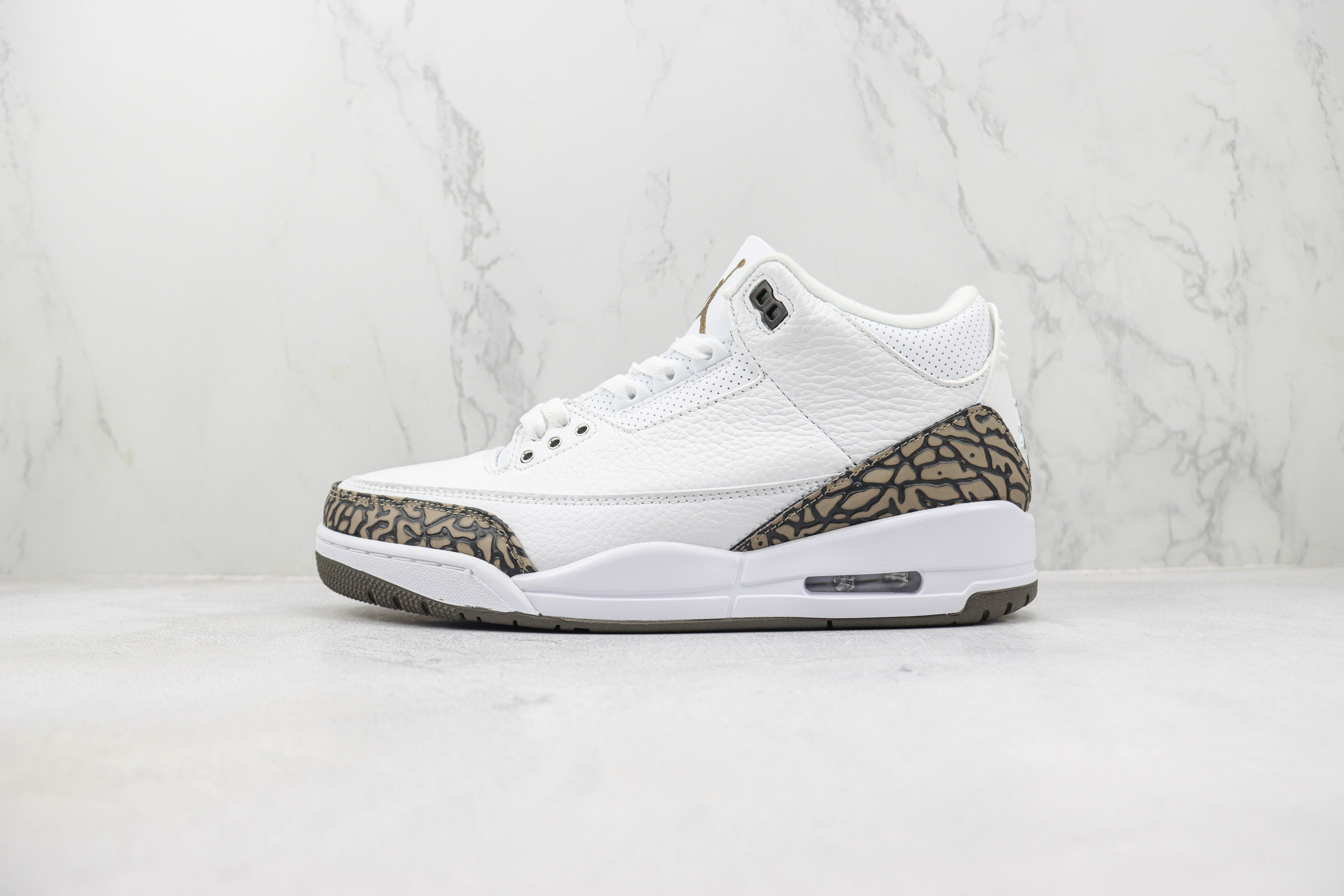 Air Jordan 3 “Mocha”
