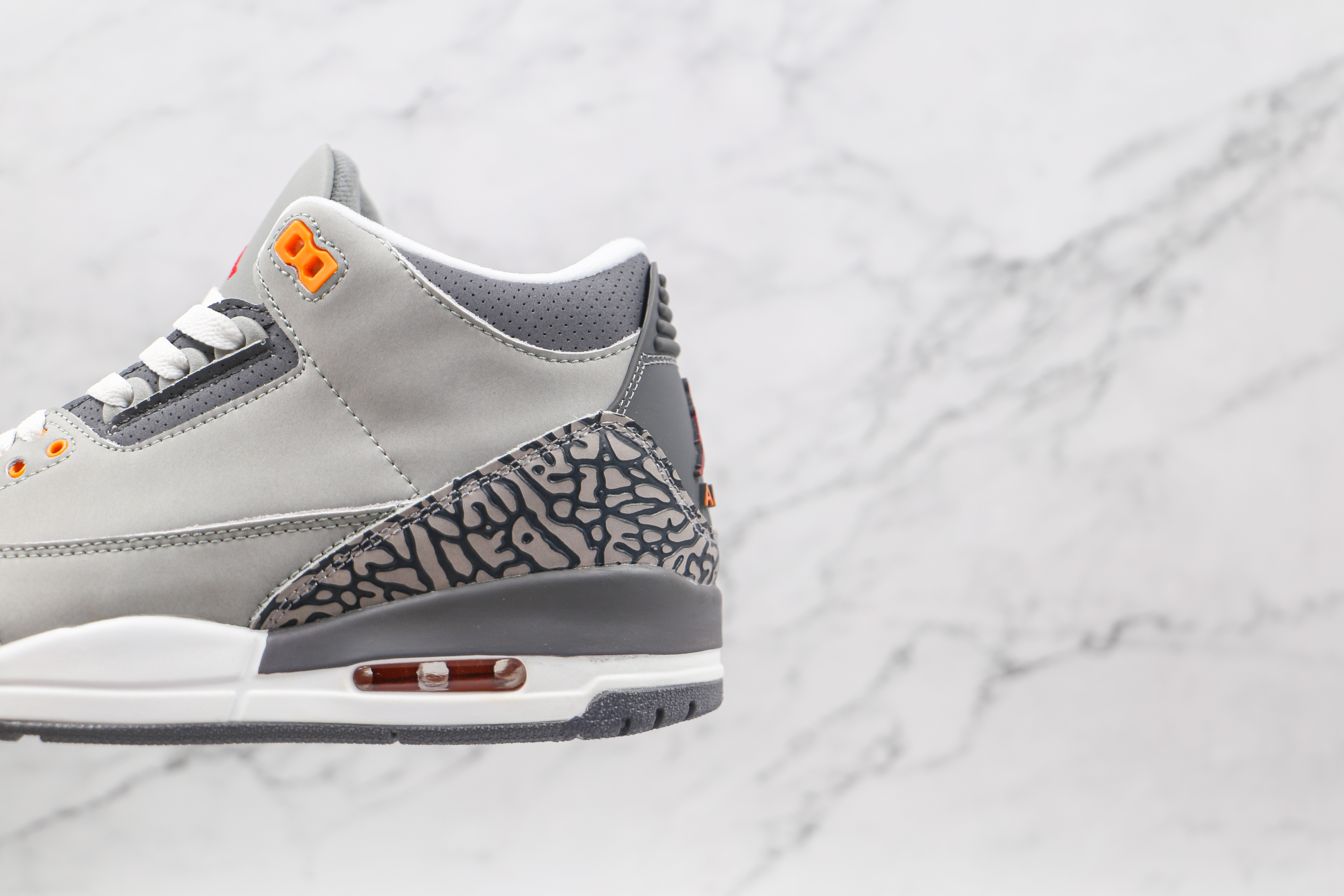 Air Jordan 3 “Orewood Brown”