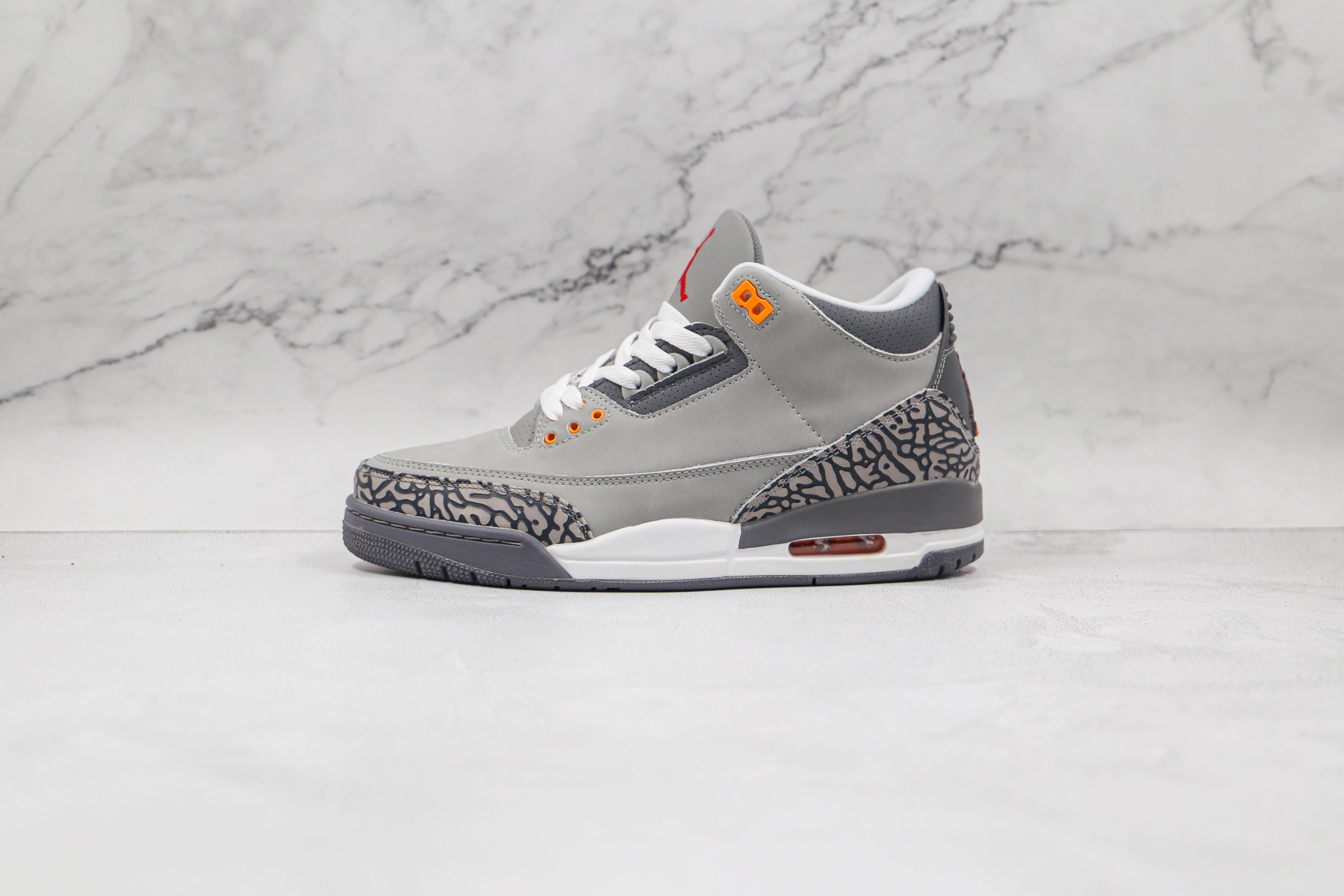 Air Jordan 3 “Orewood Brown”