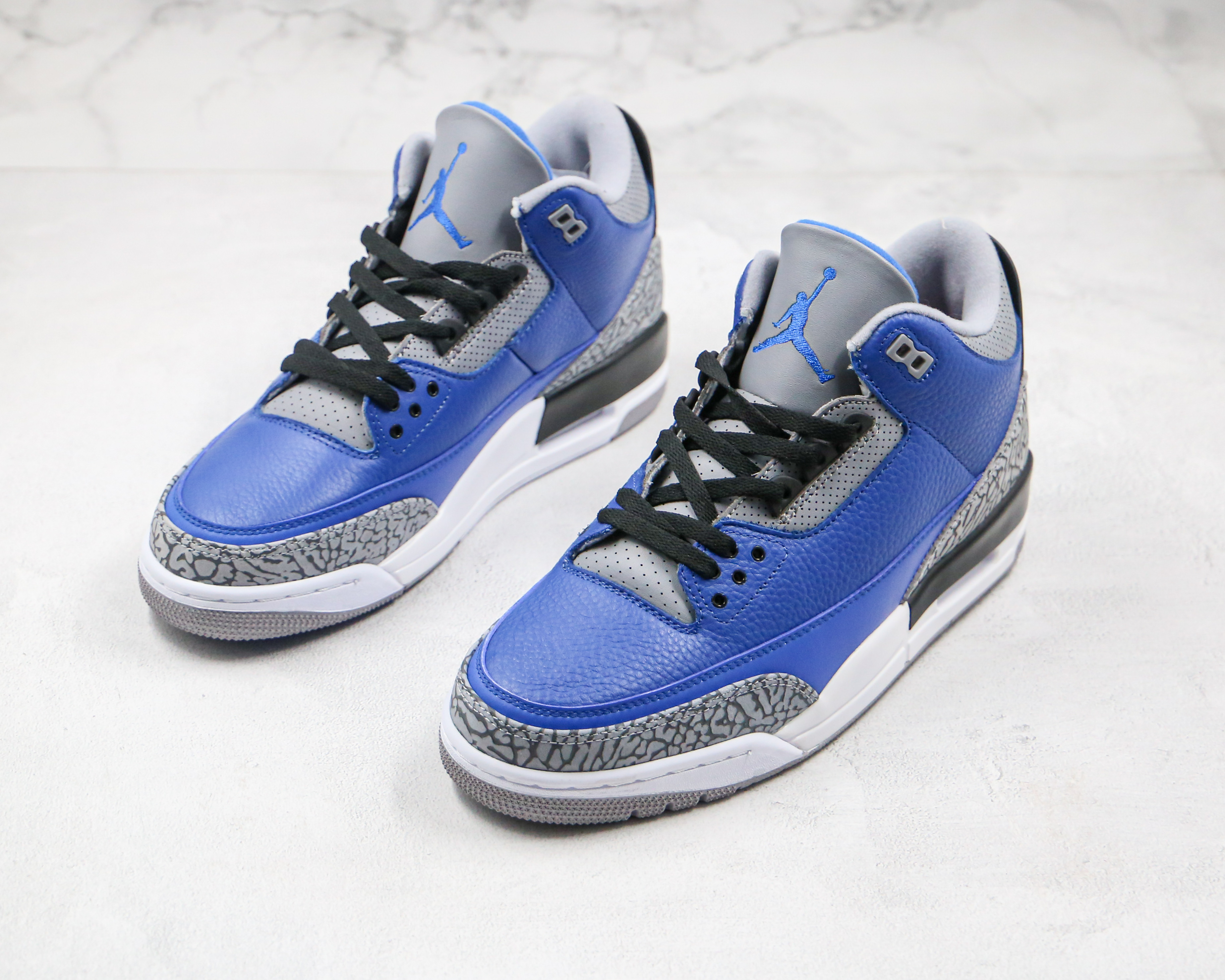 Air Jordan 3 “Varsity Royal”