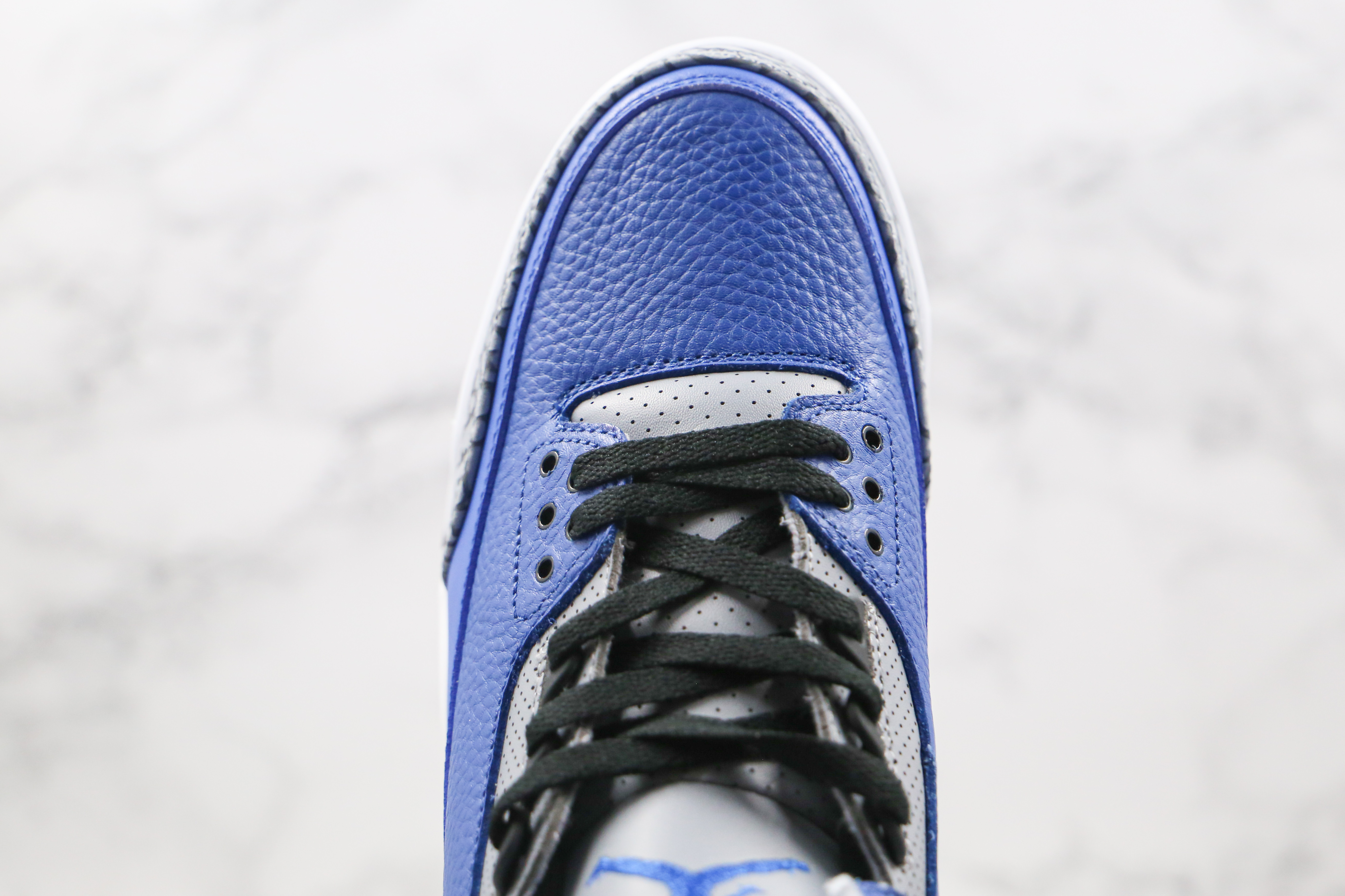 Air Jordan 3 “Varsity Royal”