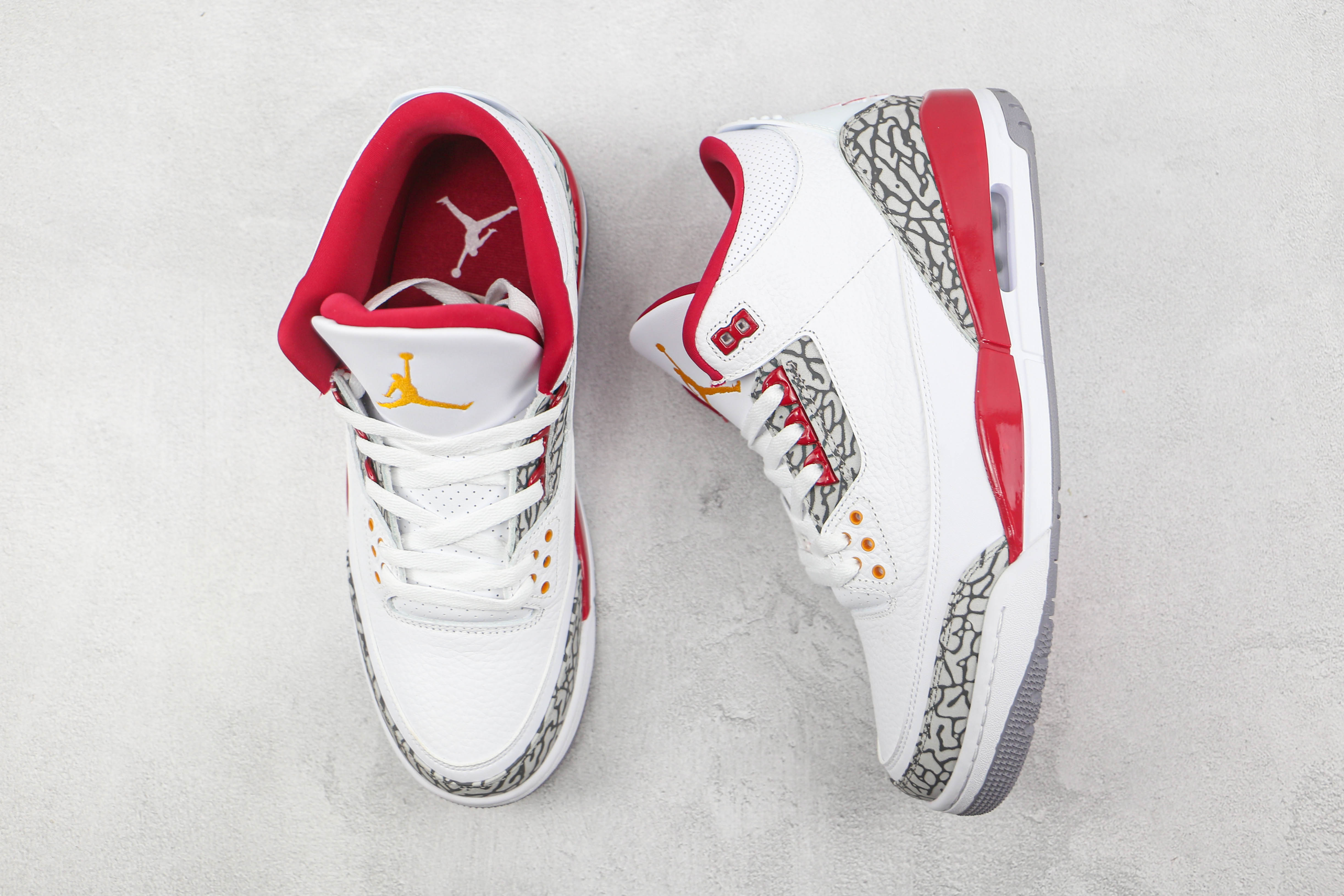 Air Jordan 3 Retro Cardinal Red