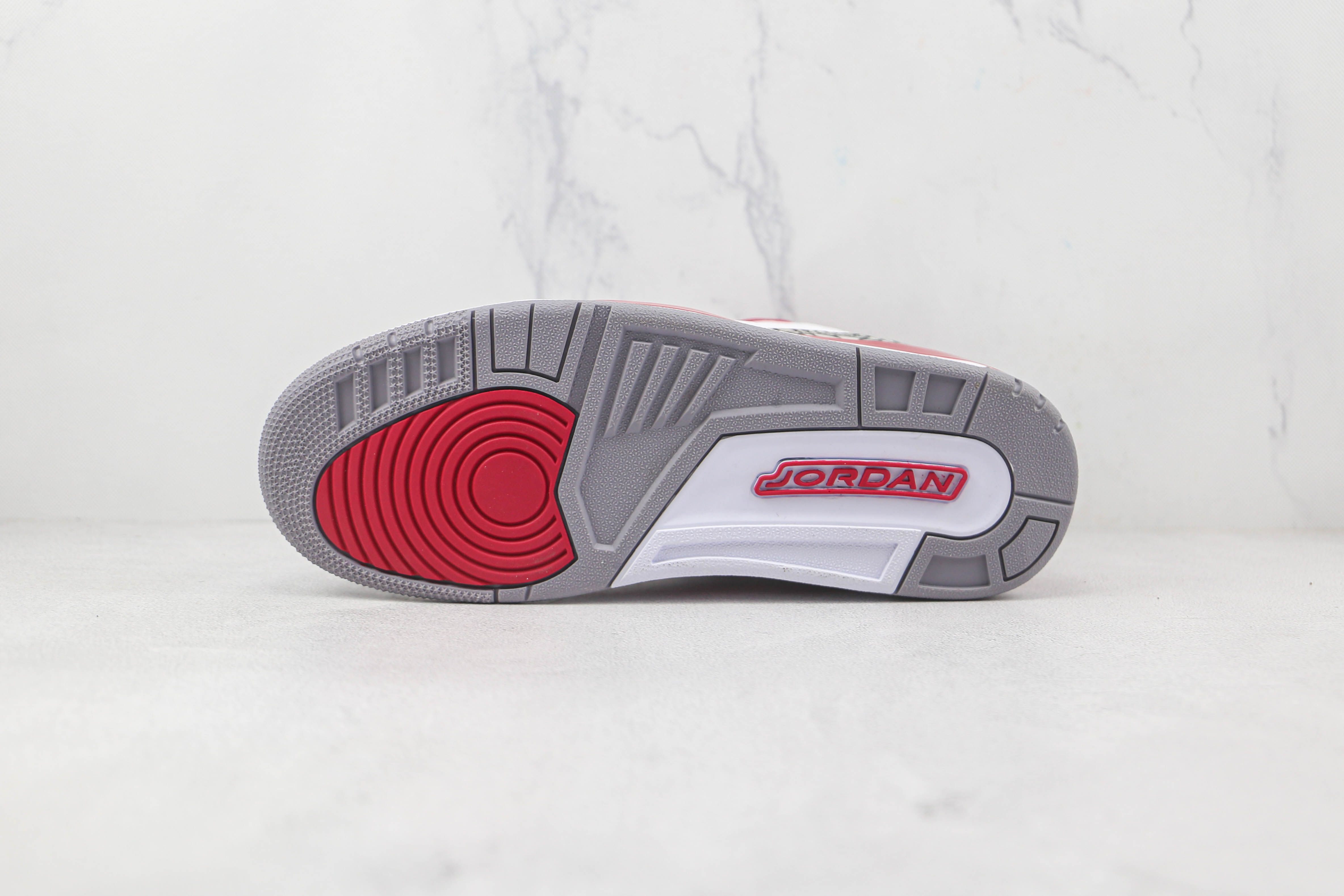 Air Jordan 3 Retro Cardinal Red