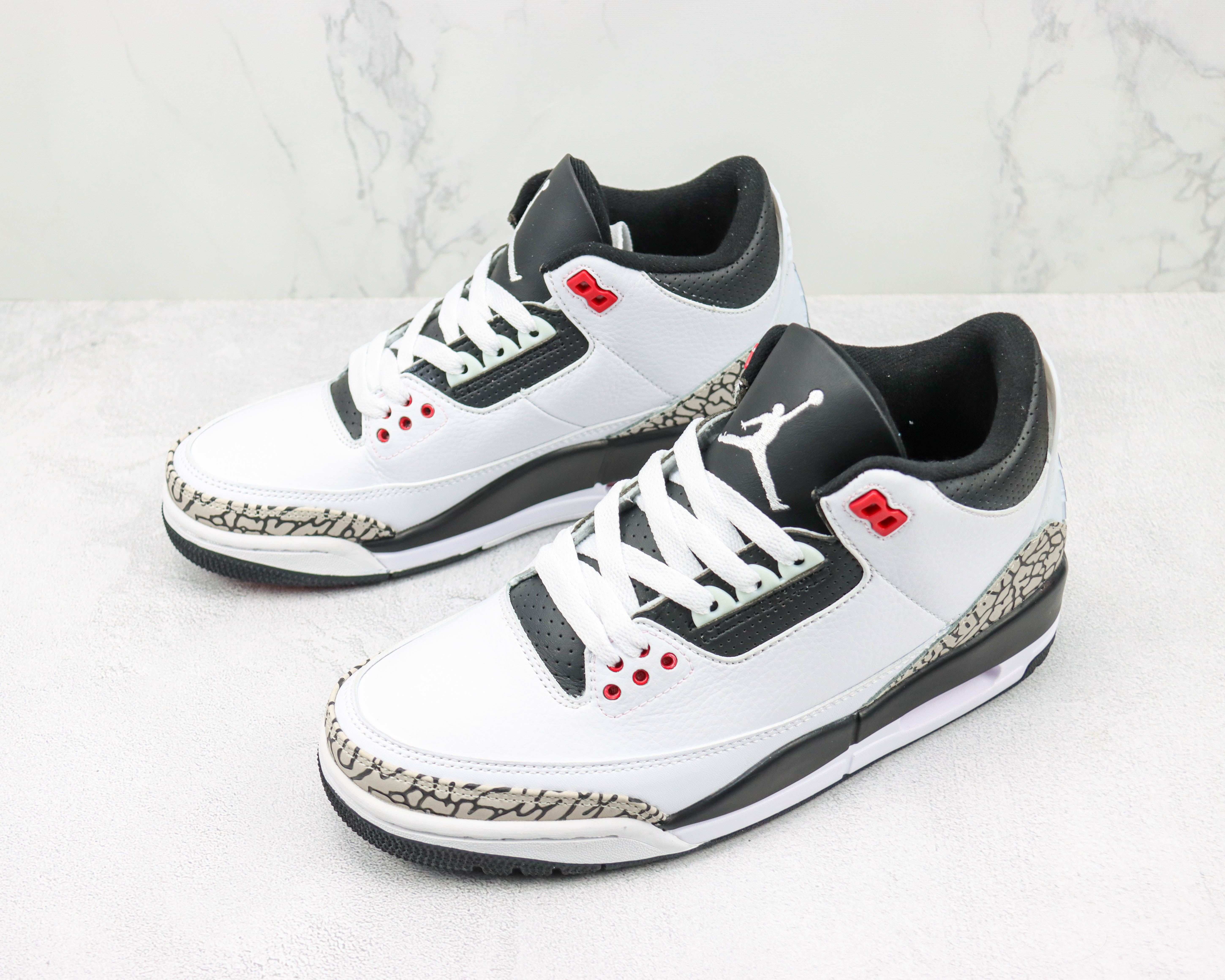 Air Jordan 3 Retro Infrared Ray