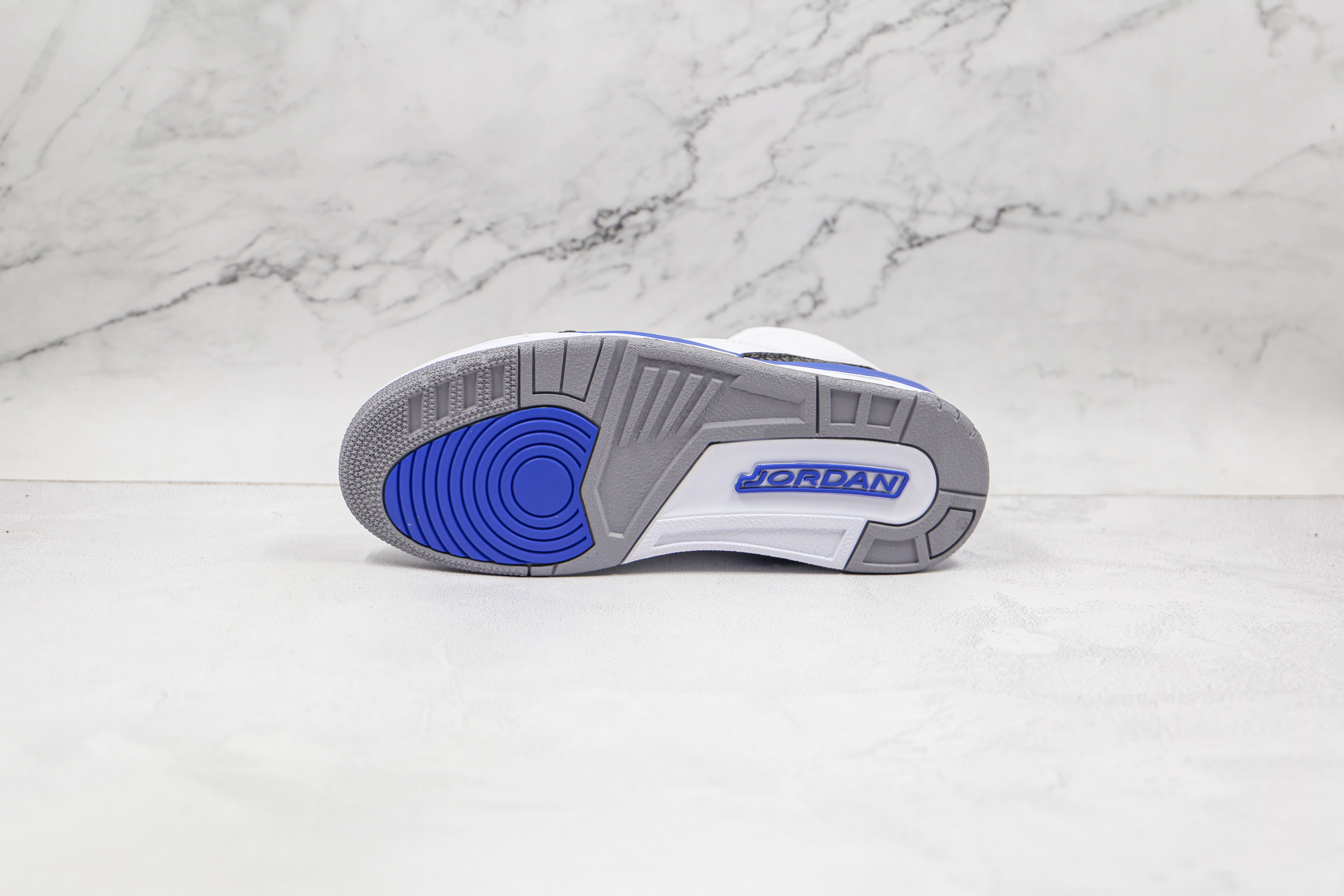 Air Jordan 3 Retro Racing Blue