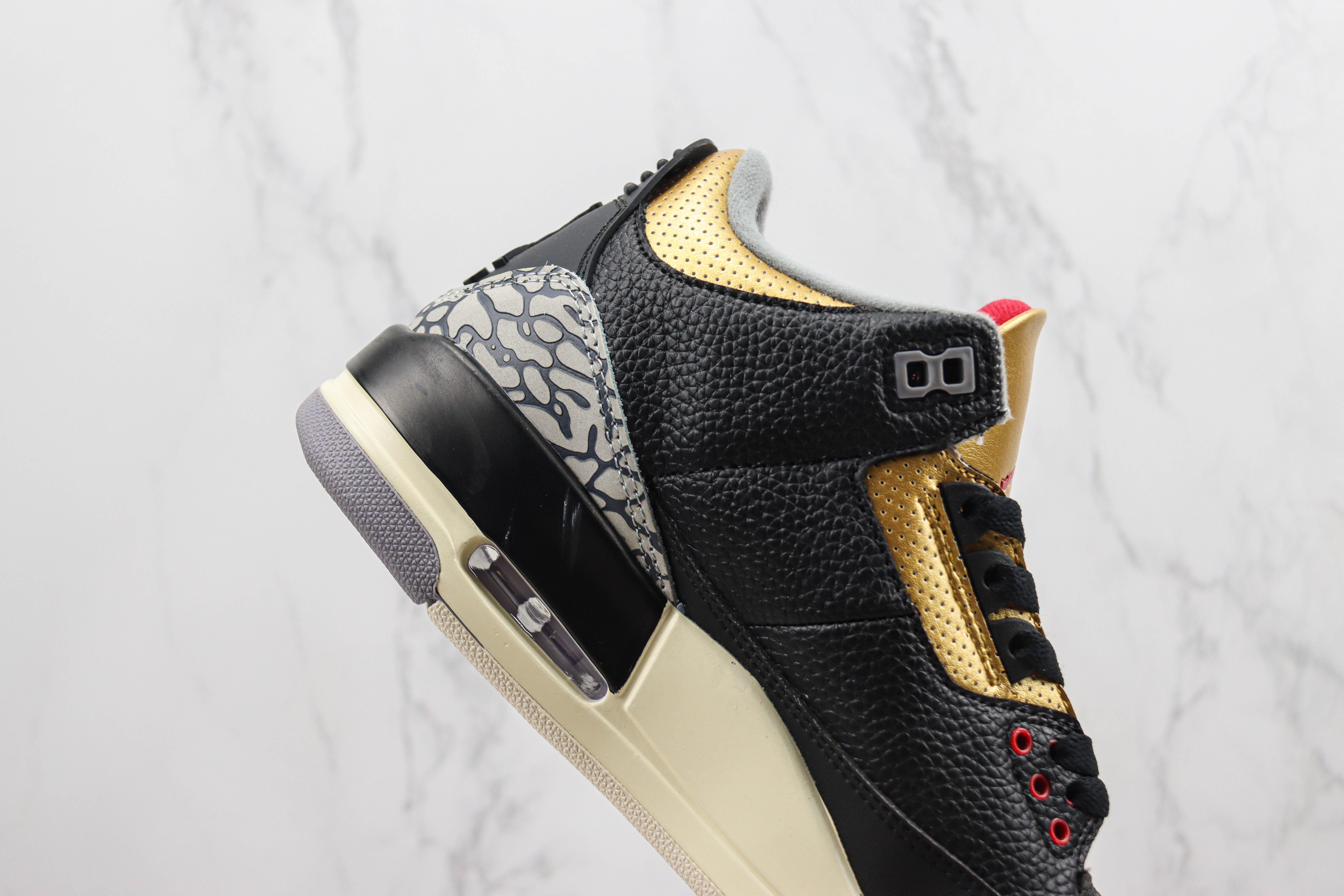 Air Jordan 3 WMNS “Black Gold”