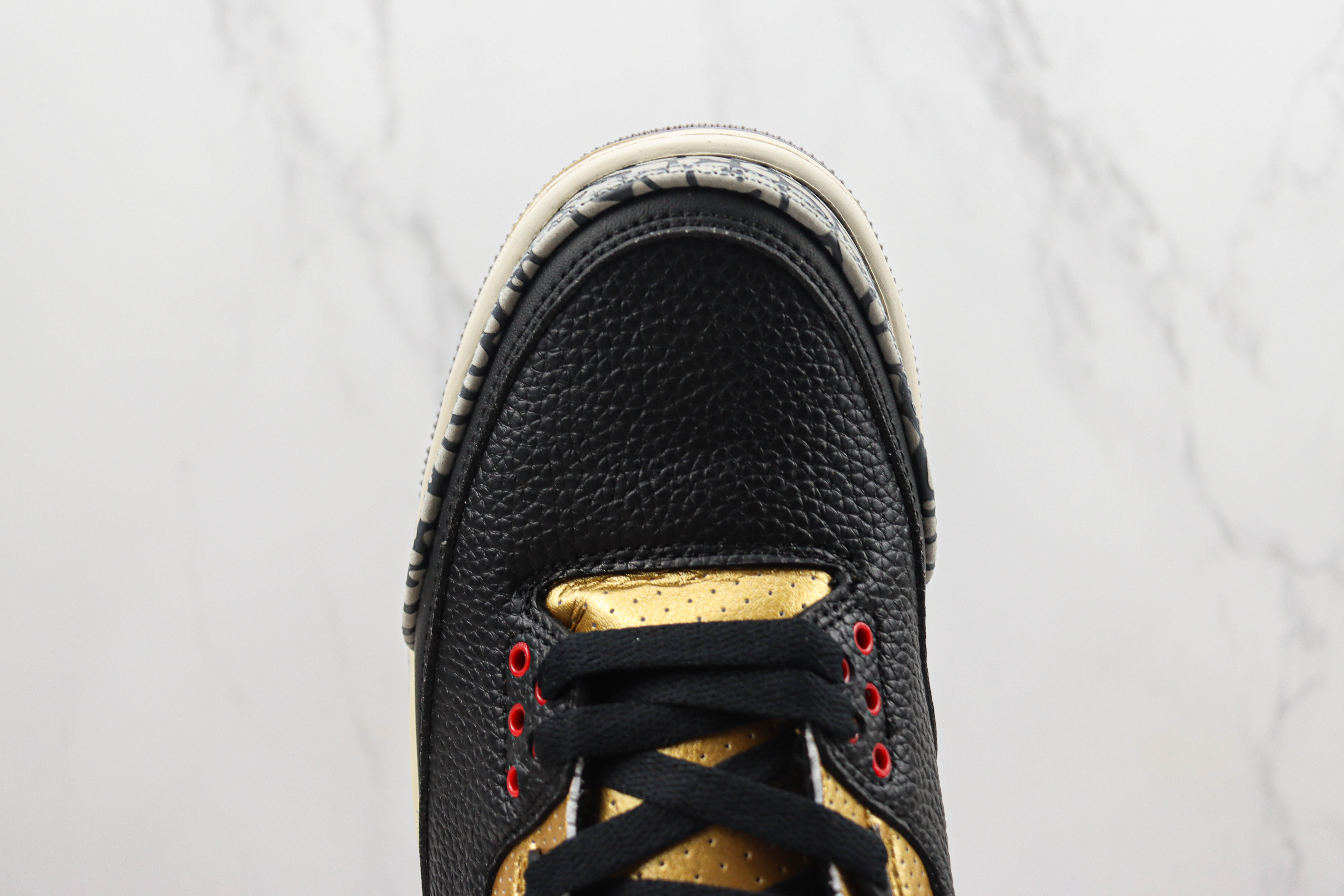 Air Jordan 3 WMNS “Black Gold”