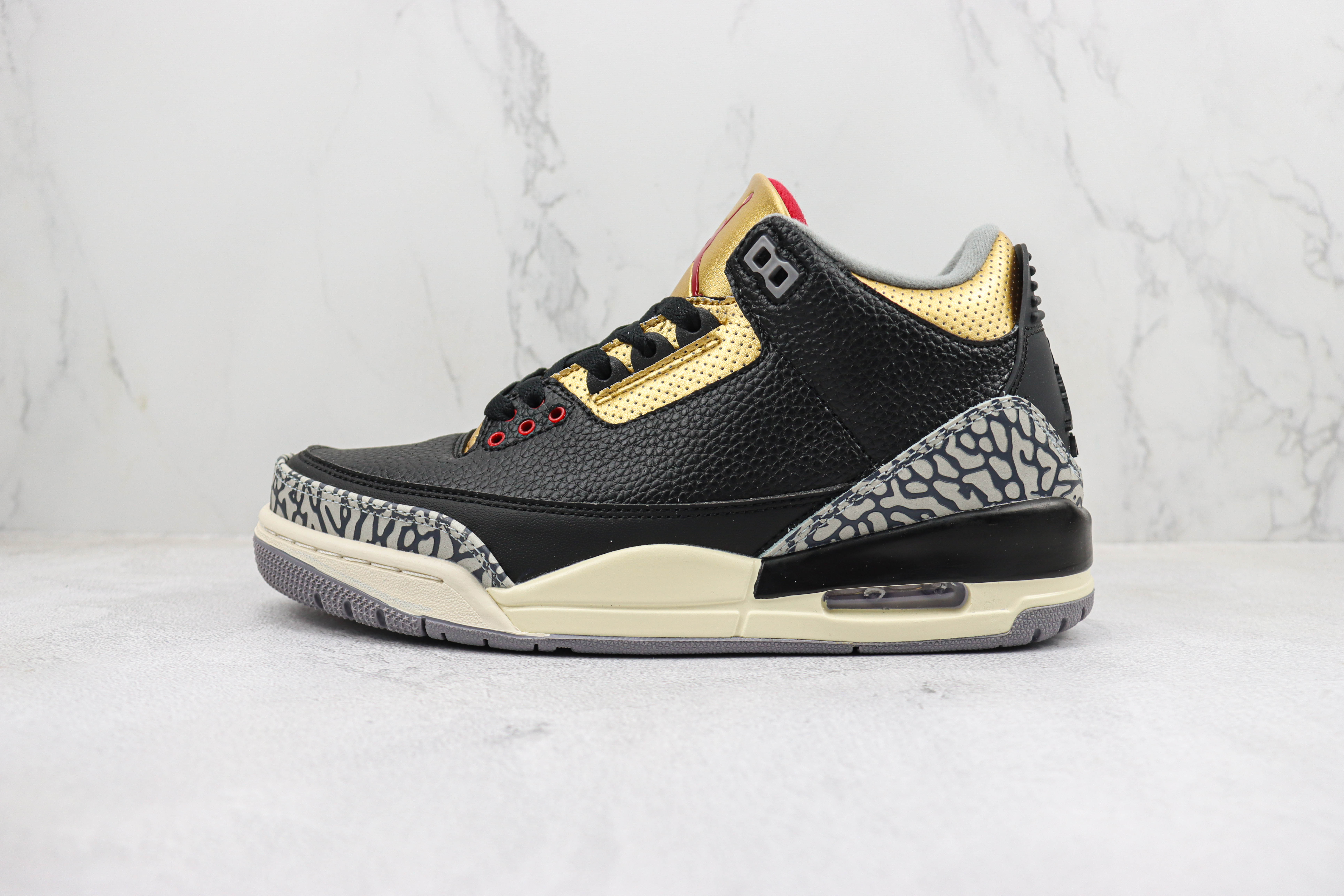 Air Jordan 3 WMNS “Black Gold”