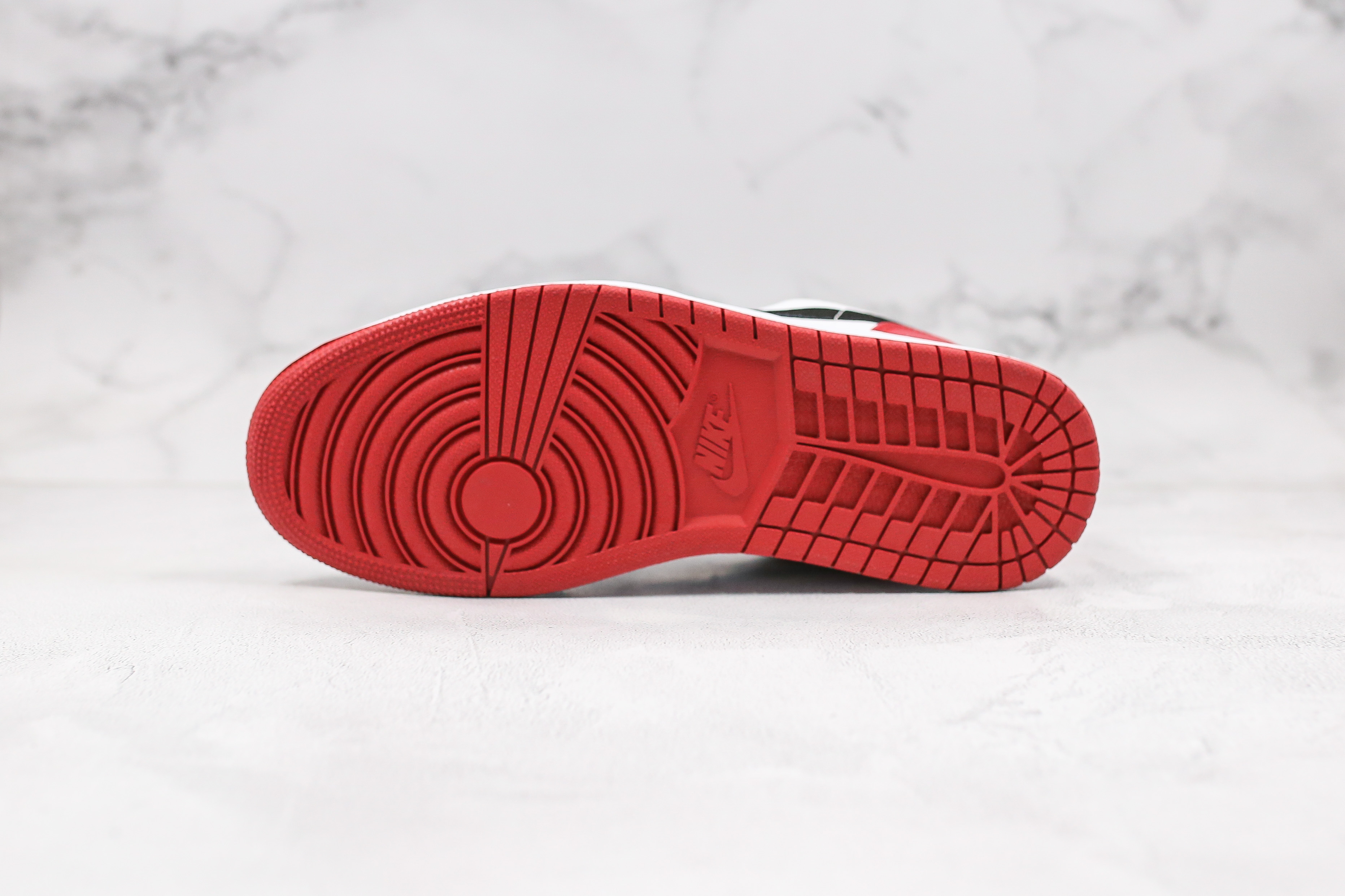 Air Jordan 1 Low Black Toe