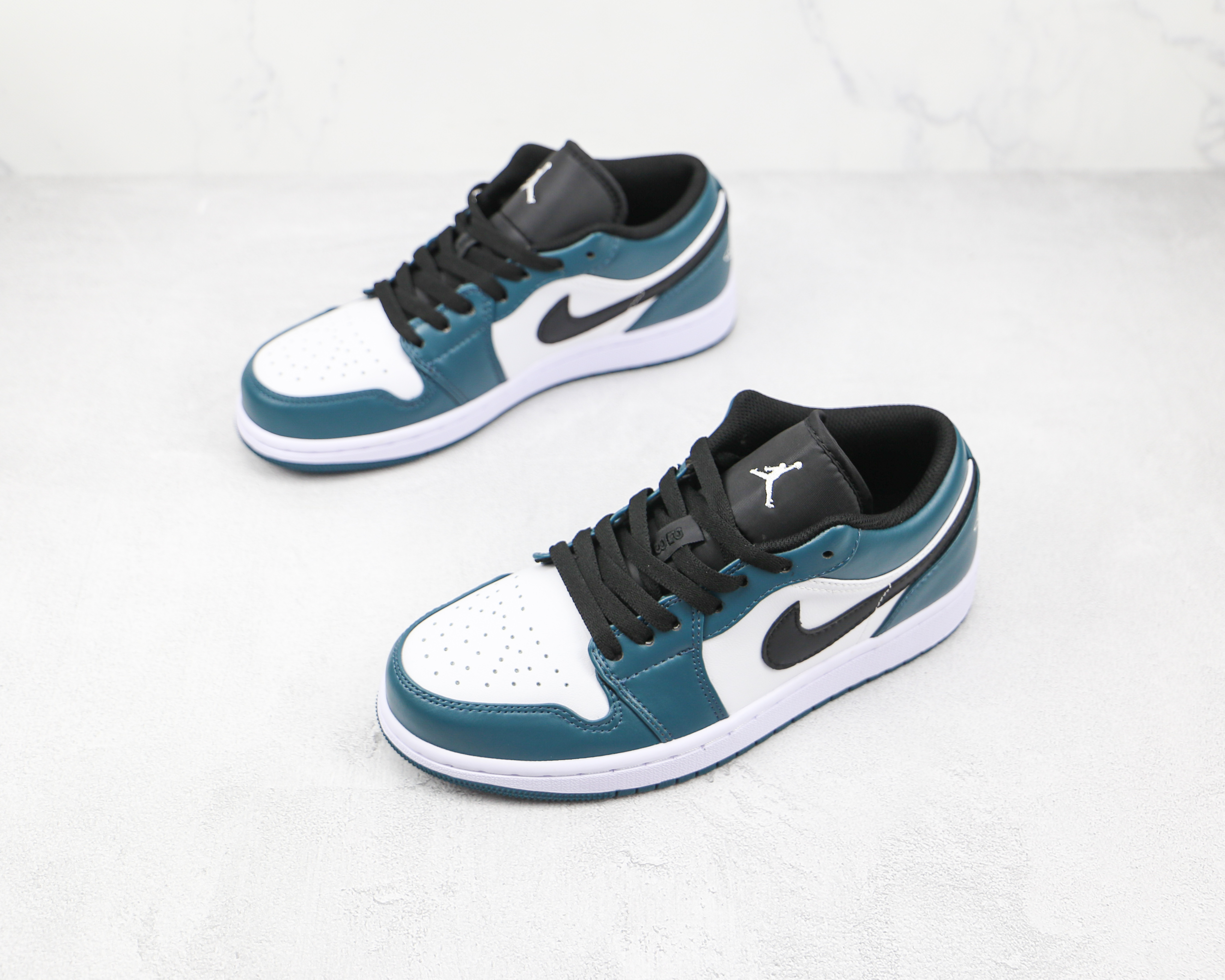 Air Jordan 1 Low Dark Teal