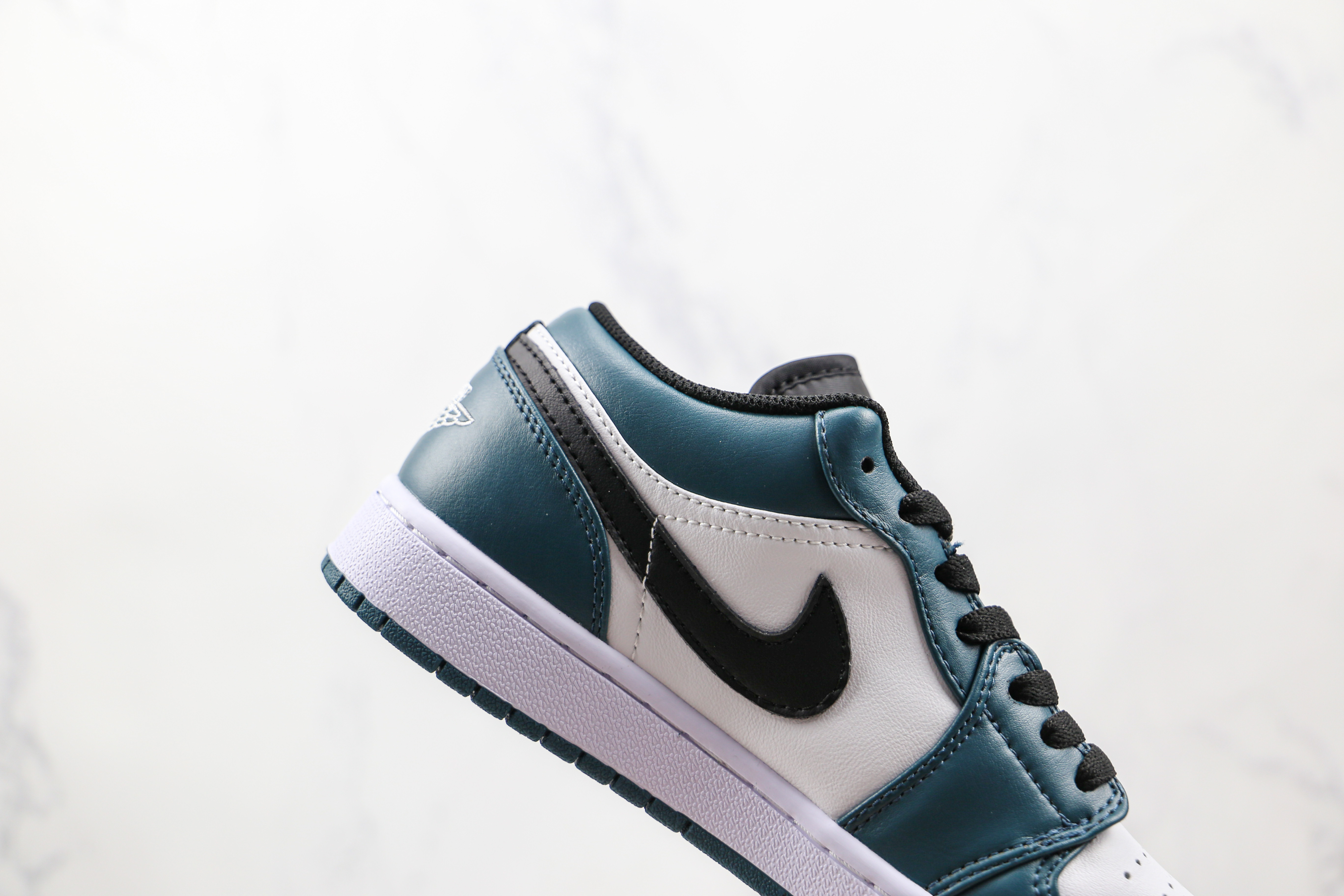 Air Jordan 1 Low Dark Teal
