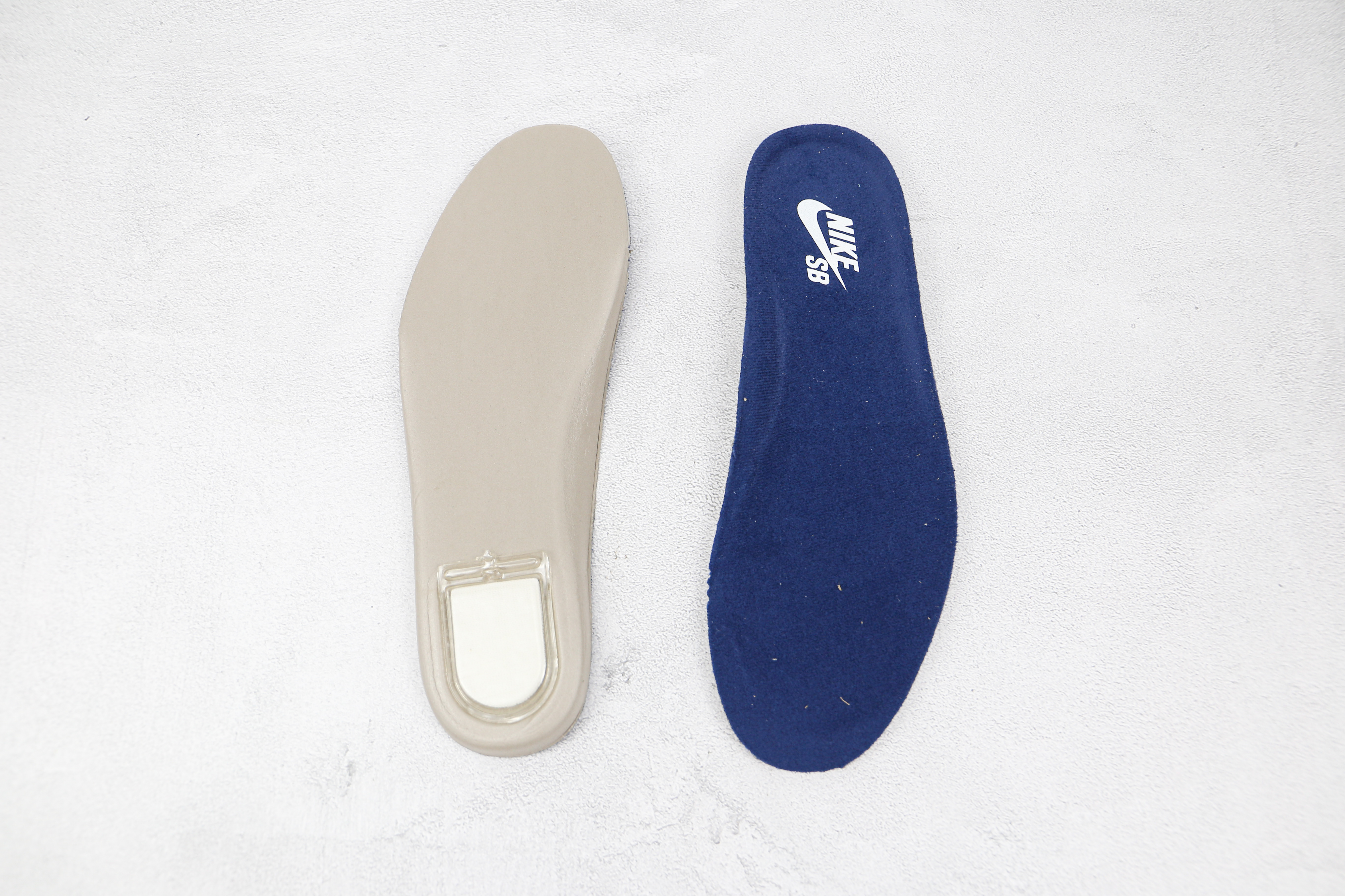 Air Jordan 1 Low Navy SB