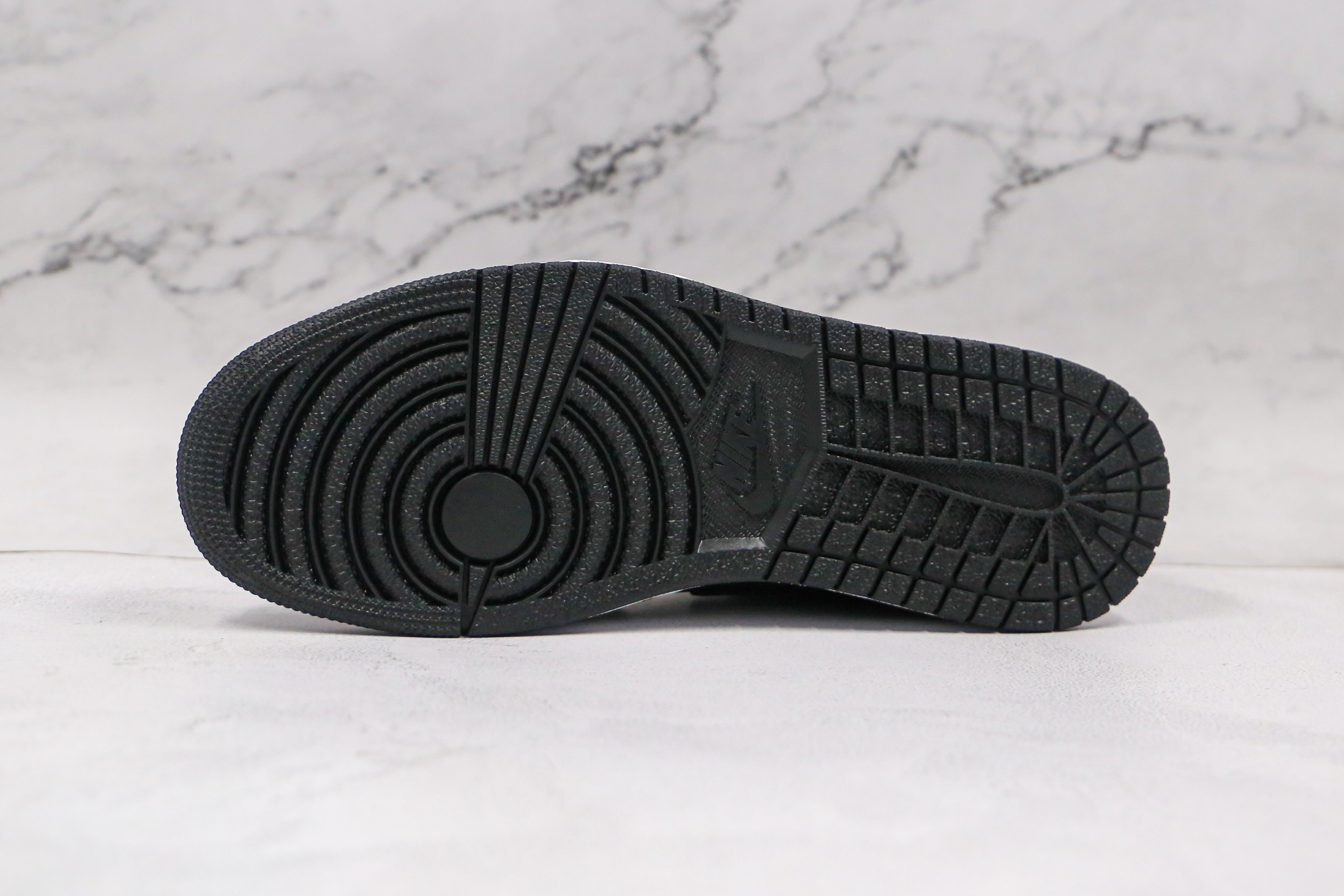 Air Jordan aj1 Low Vintage Black And White