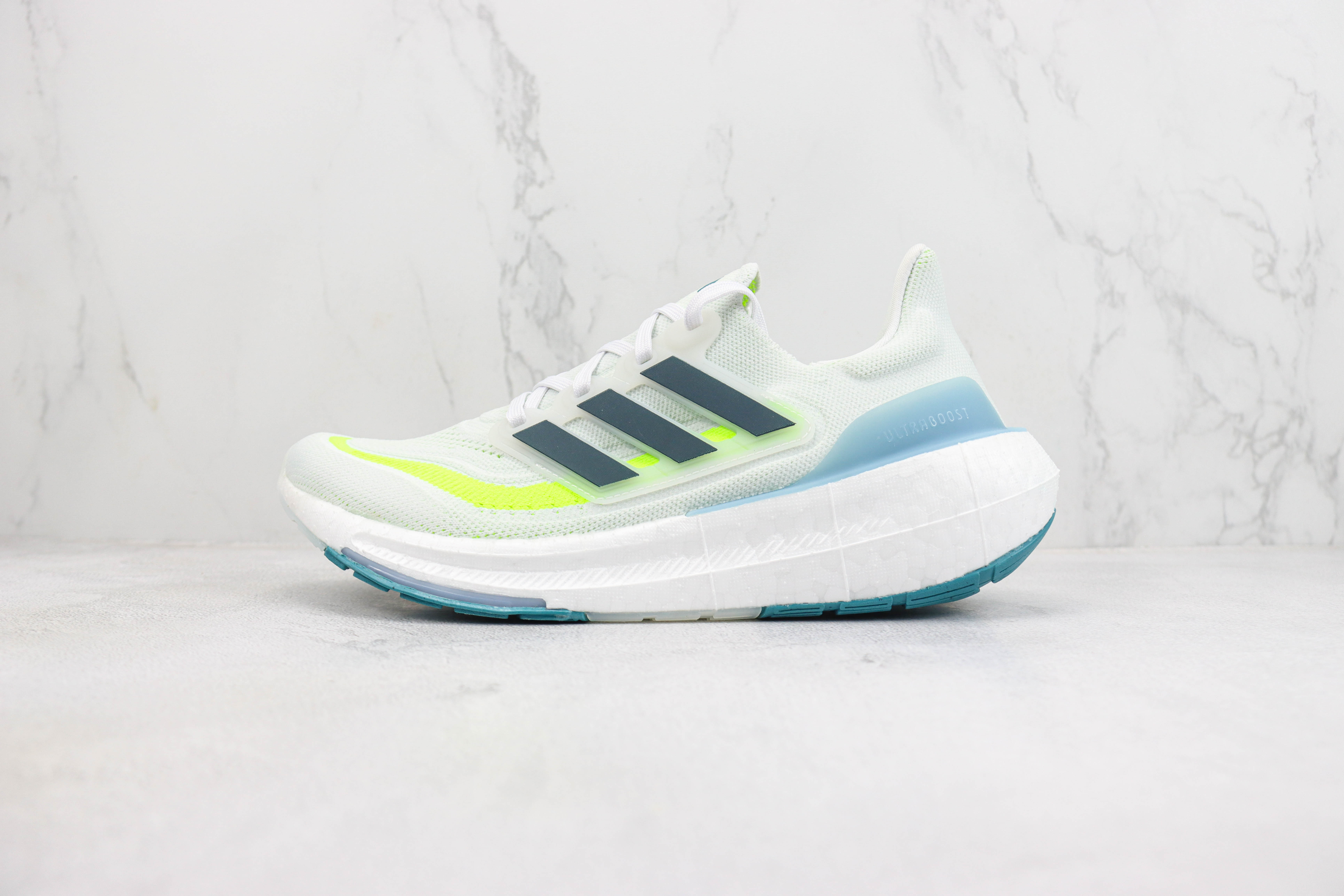 Adidas Ultra Boost 2023 LIGHT Black And White