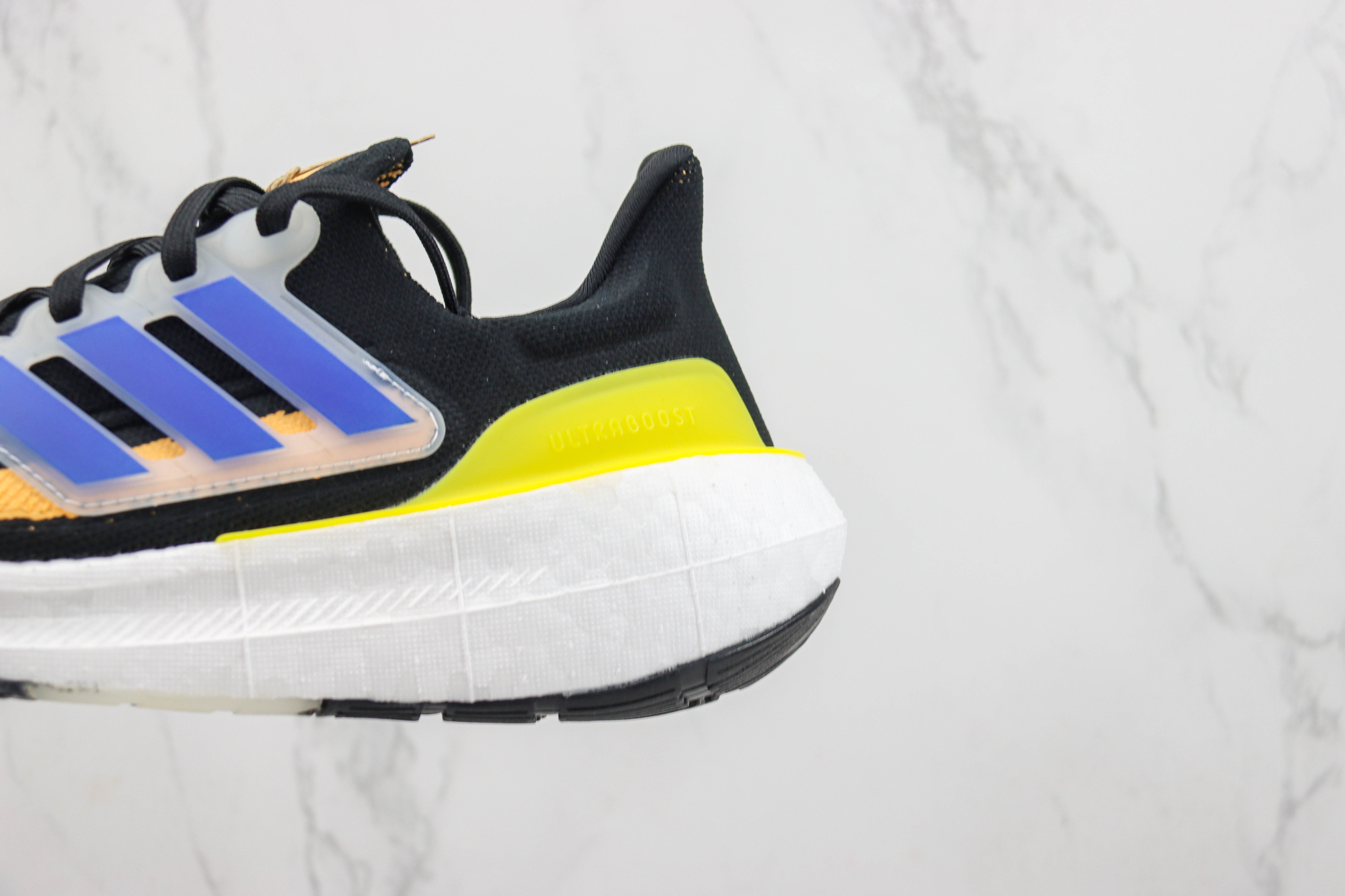 Adidas Ultra Boost 2023 LIGHT Black And White