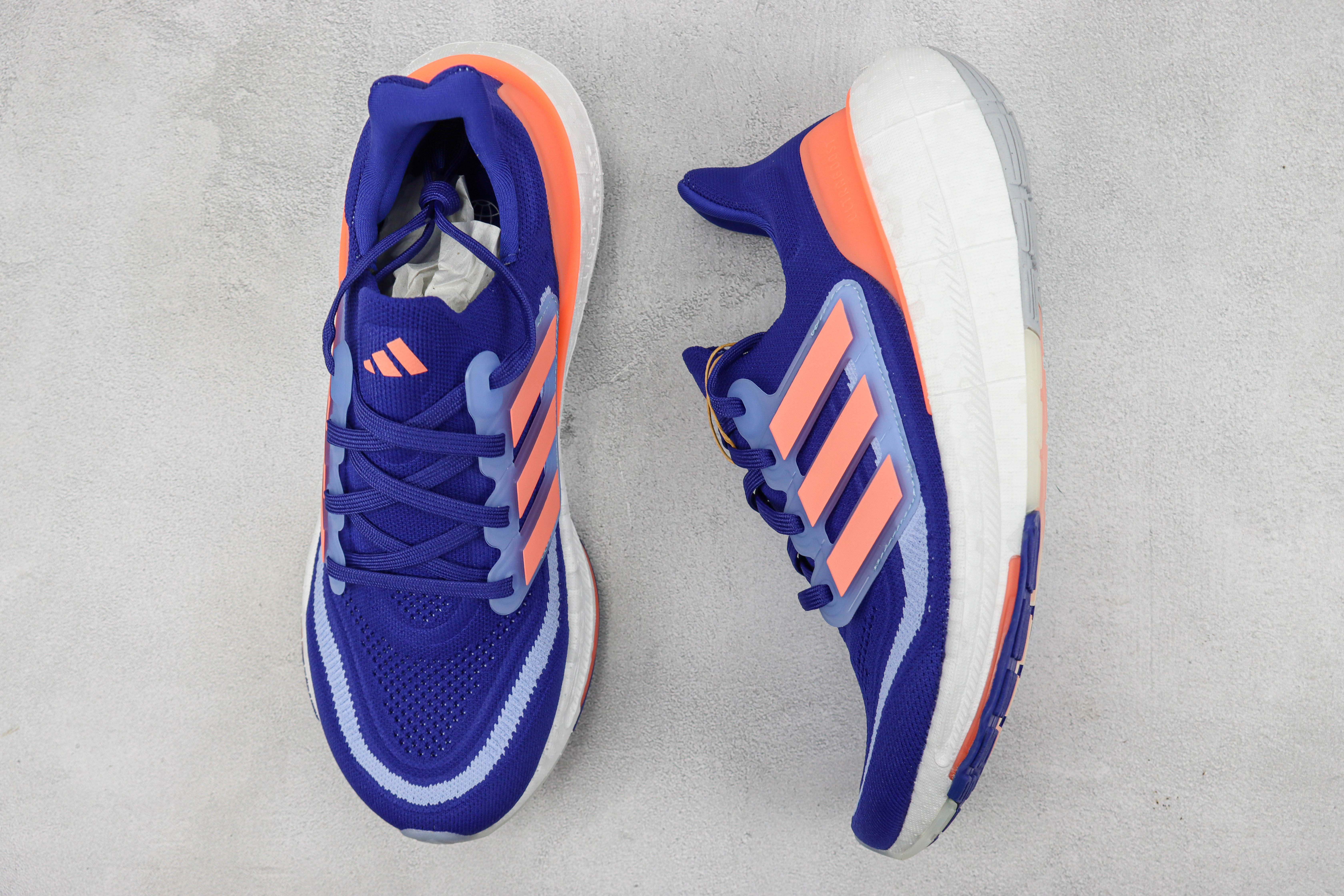 Adidas Ultra Boost 2023 LIGHT Black And White