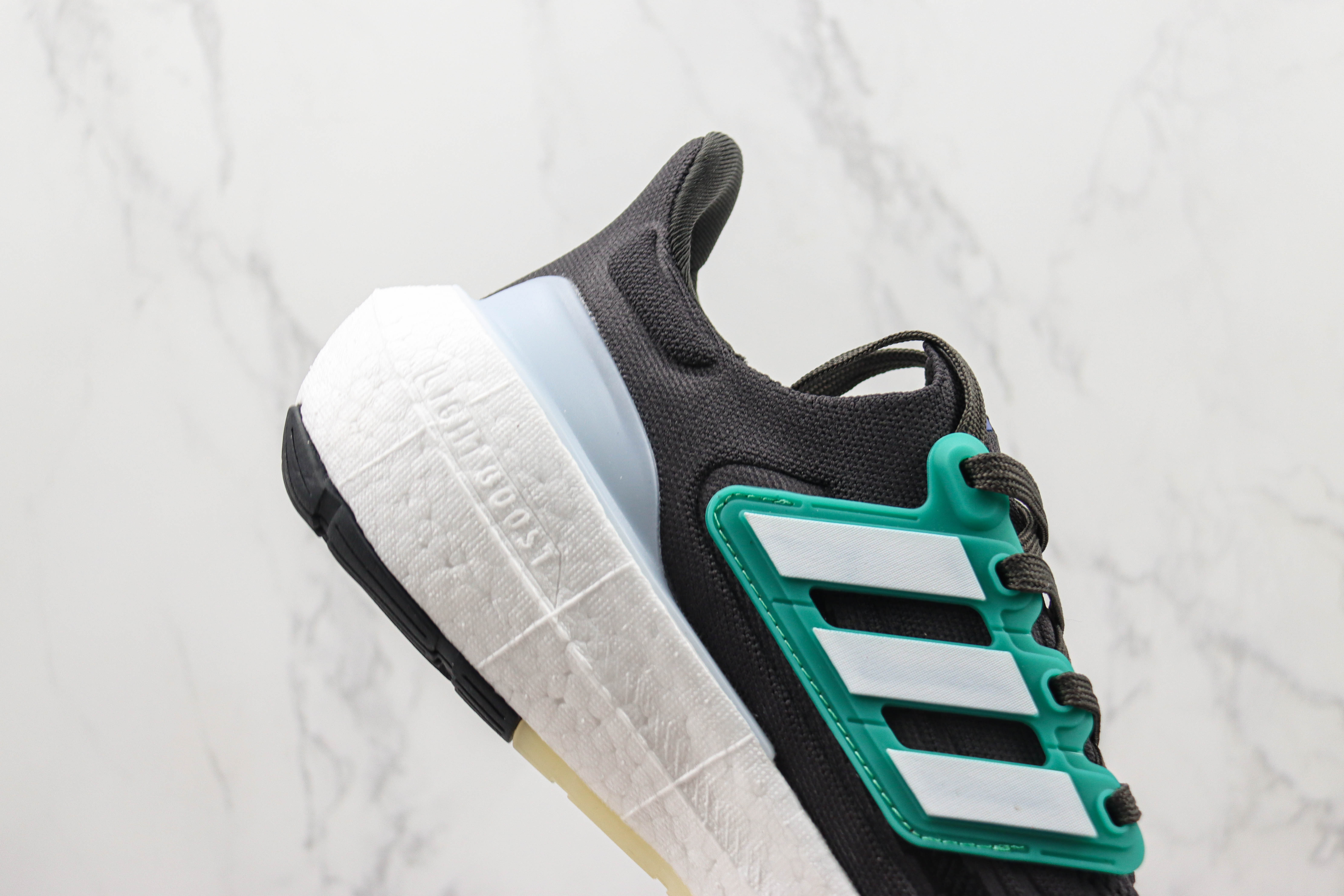 Adidas Ultra Boost 2023 LIGHT Black And White