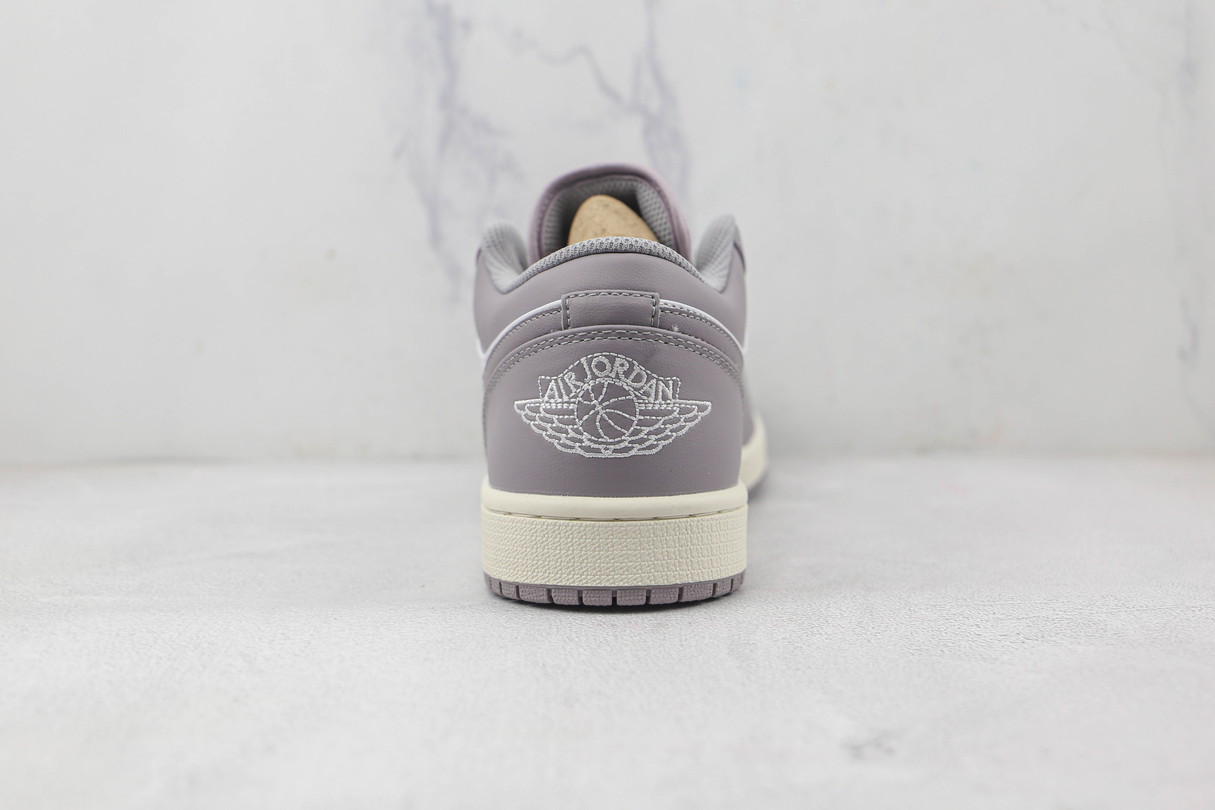 Travis Scott x Air Jordan 1 Low Retro Grey