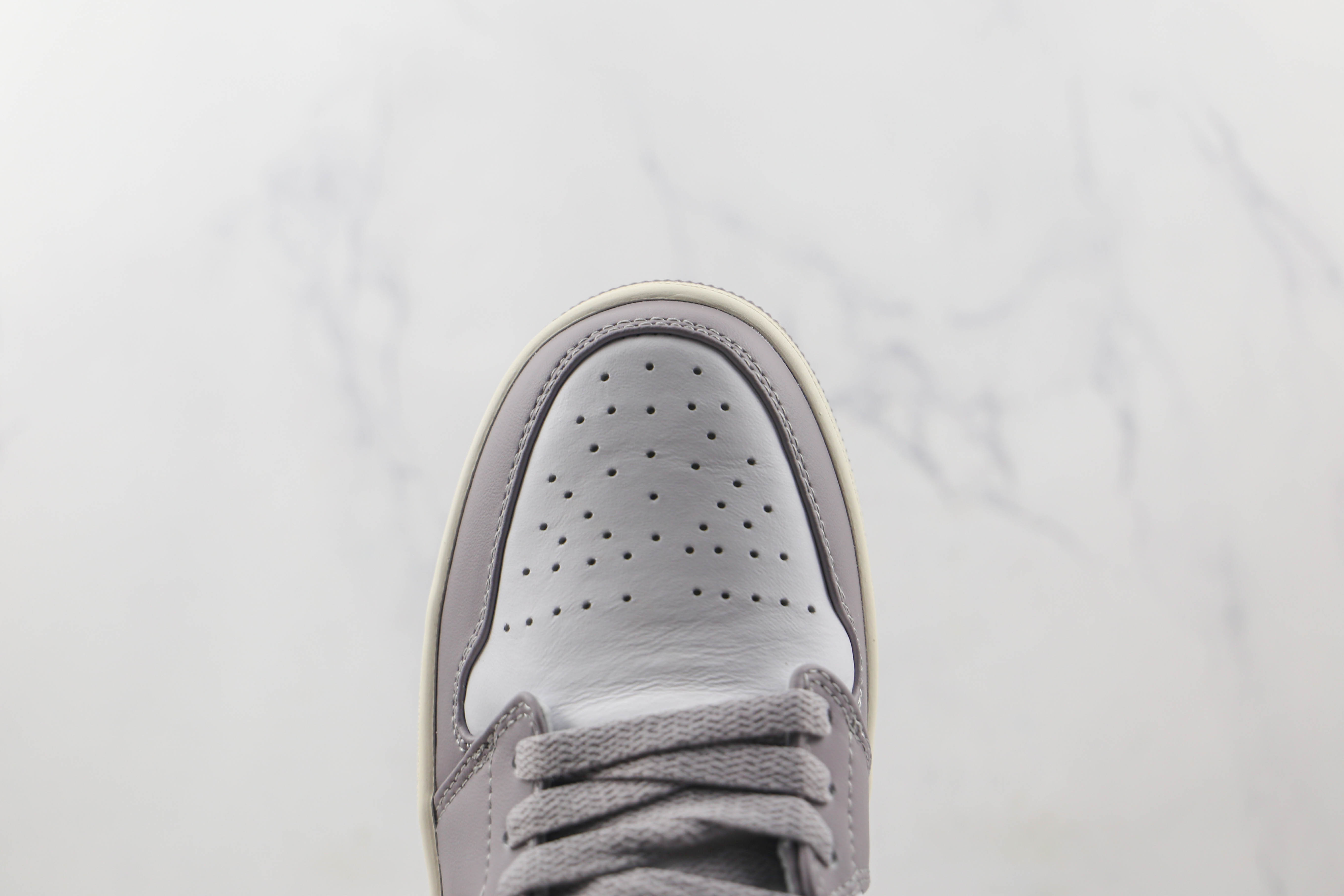 Travis Scott x Air Jordan 1 Low Retro Grey