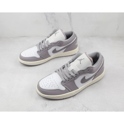 Travis Scott x Air Jordan 1 Low Retro Grey 02