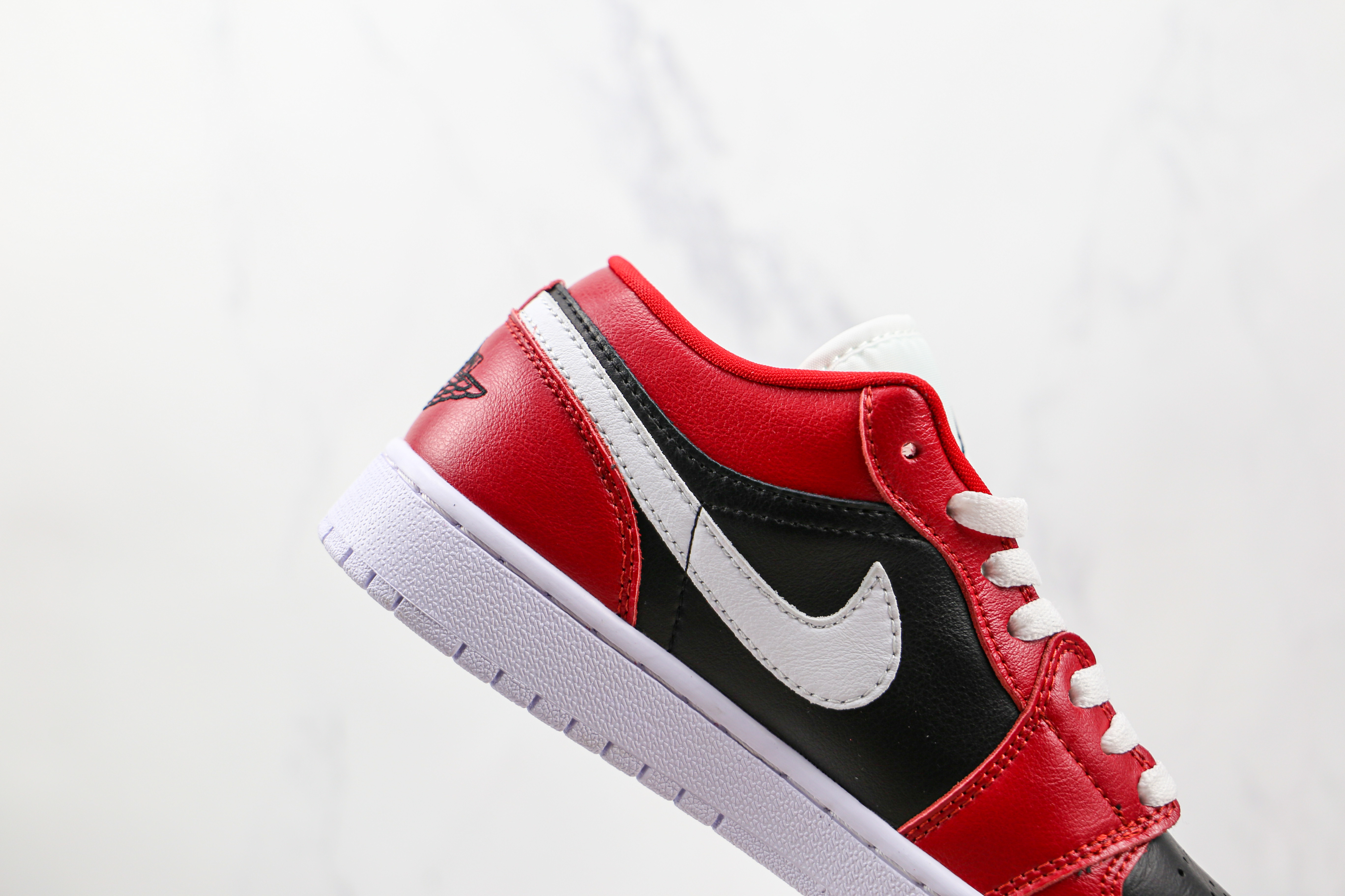 Air Jordan 1 Low“ Chicago Flip”