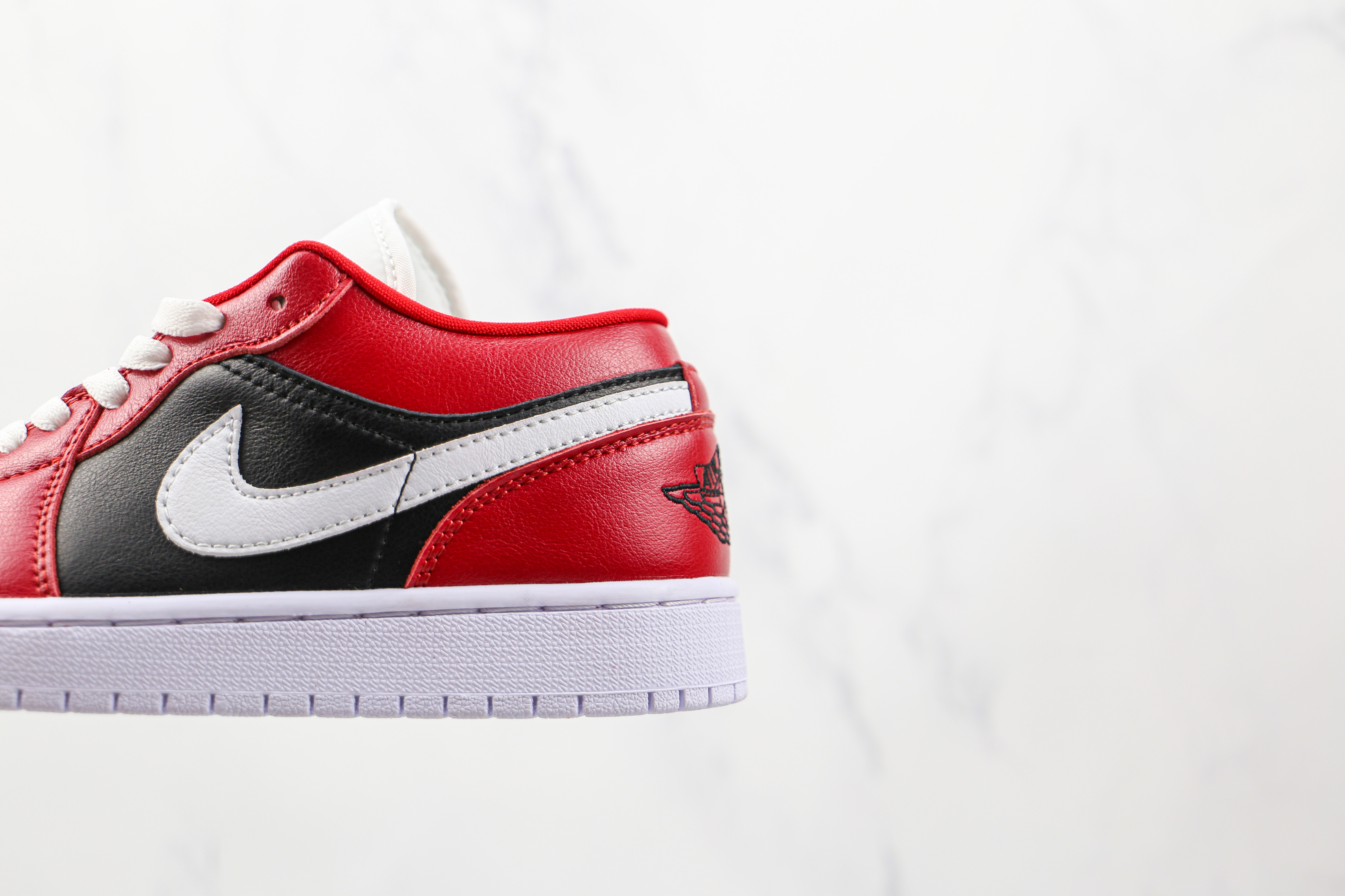 Air Jordan 1 Low“ Chicago Flip”