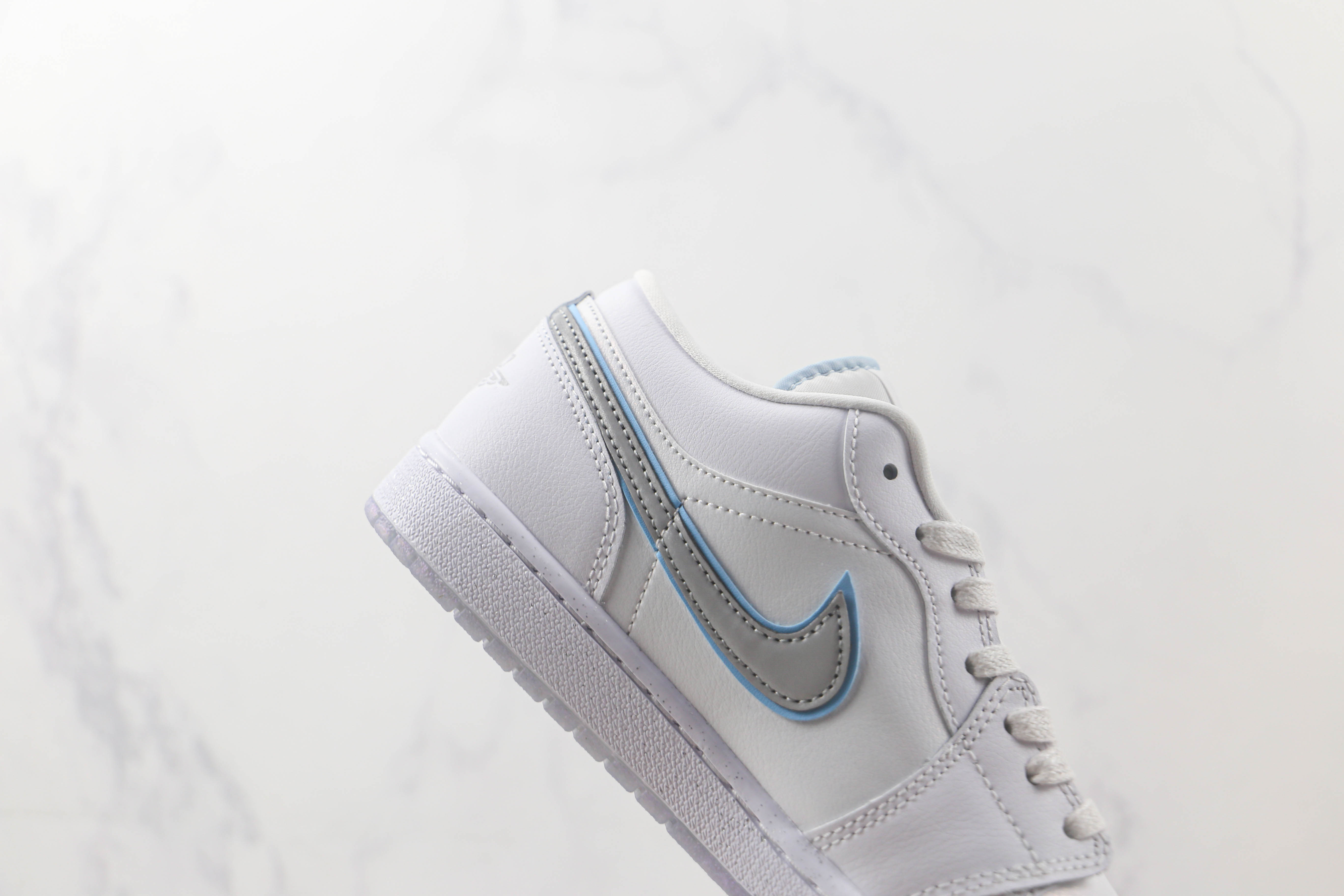 Air Jordan 1 Low “Dare To Fly”