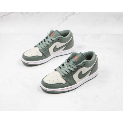 Air Jordan 1 Low Bean Paste Green 02
